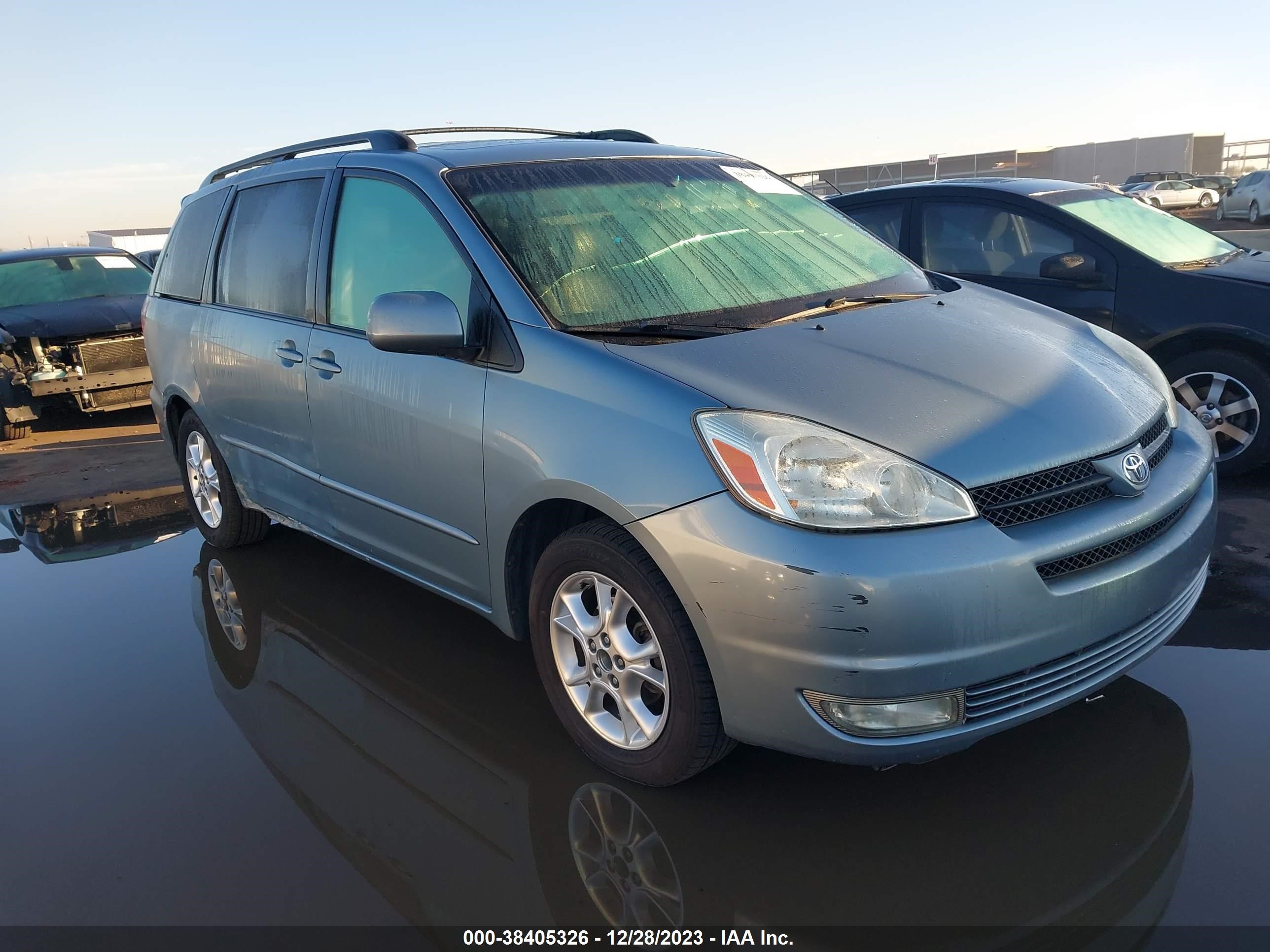 TOYOTA SIENNA 2005 5tdza22c75s292600