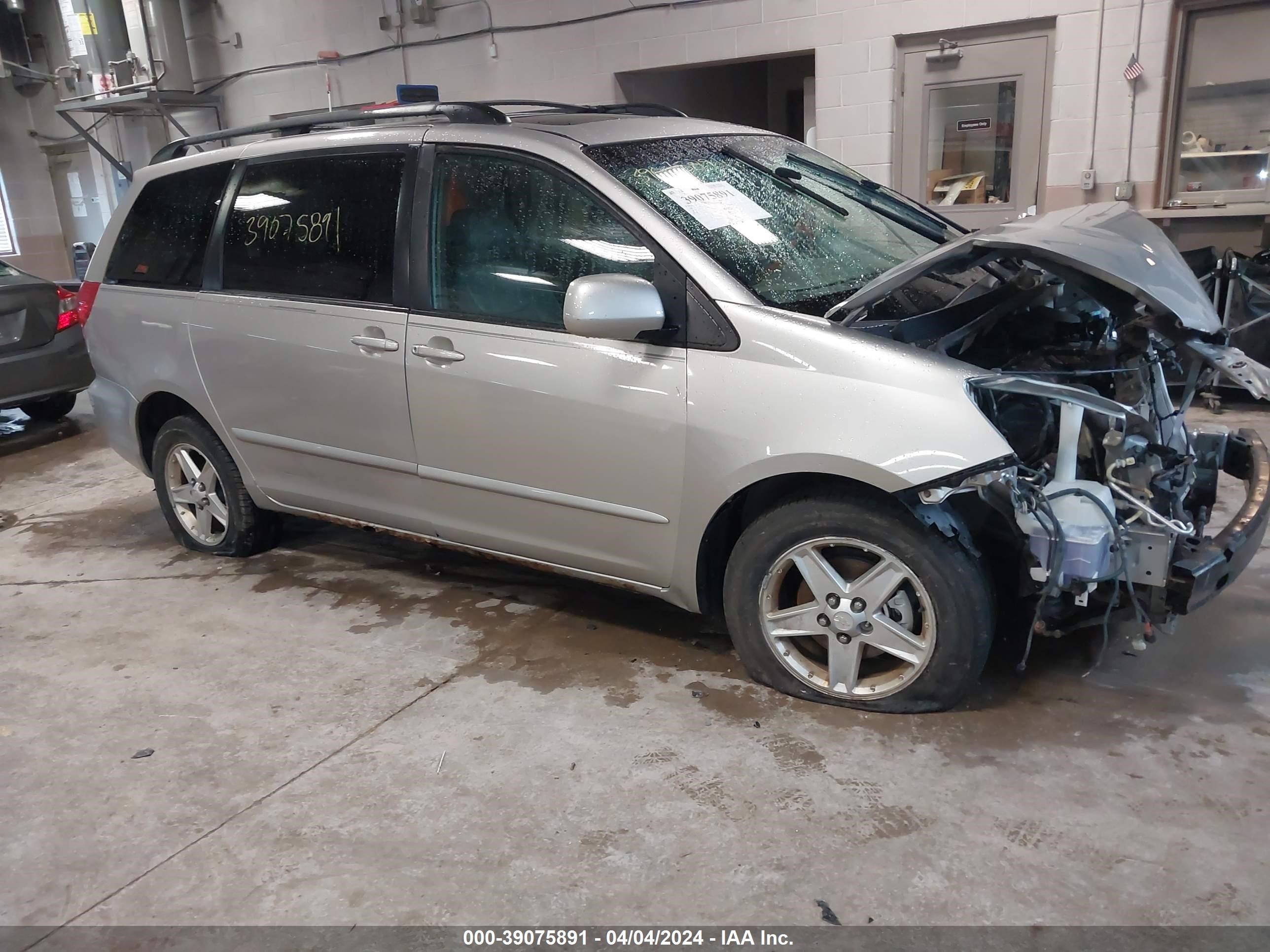 TOYOTA SIENNA 2006 5tdza22c76s501674