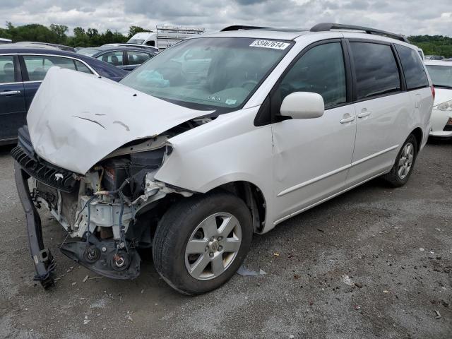 TOYOTA SIENNA XLE 2004 5tdza22c84s055631