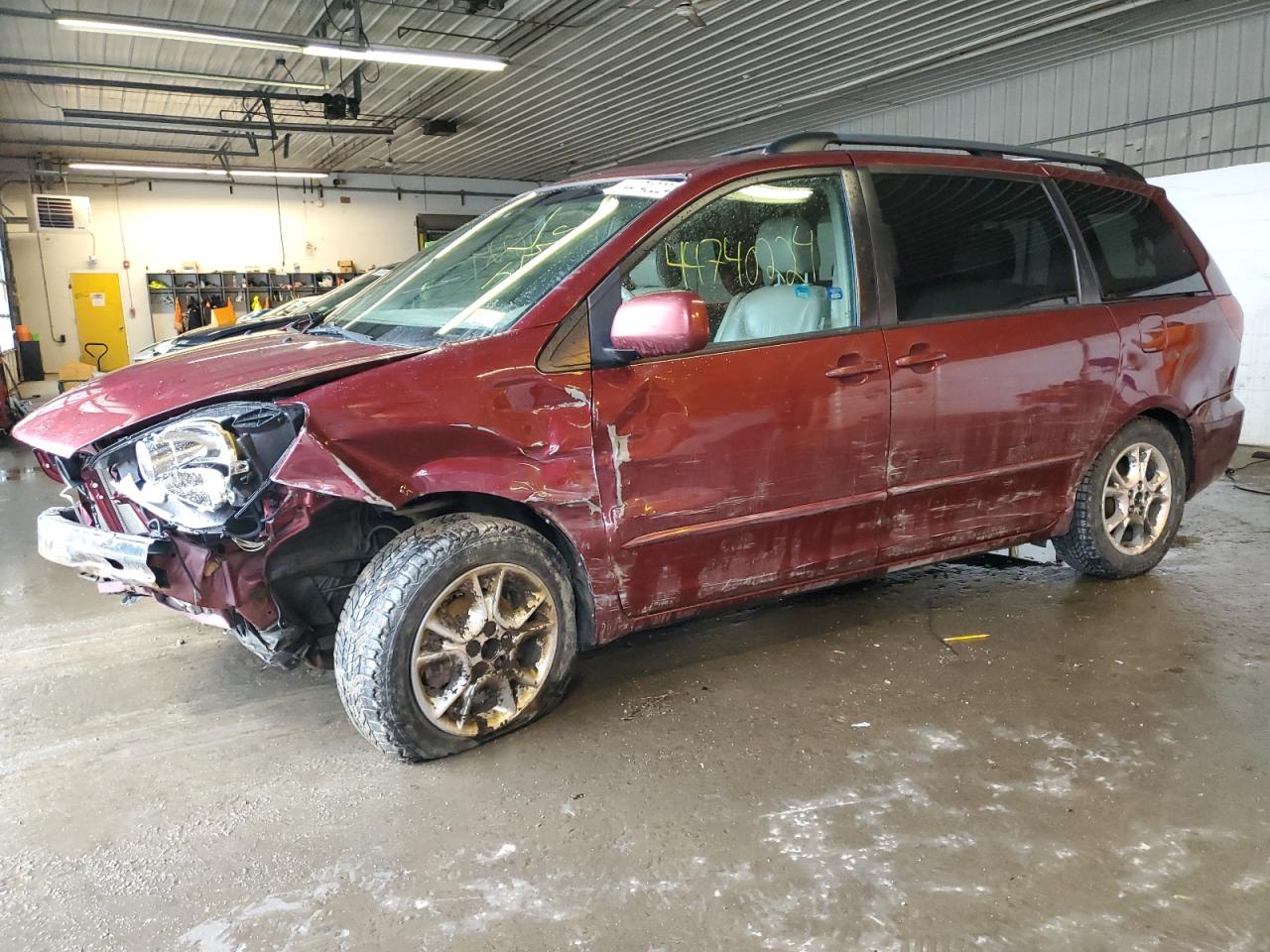 TOYOTA SIENNA 2005 5tdza22c85s250792