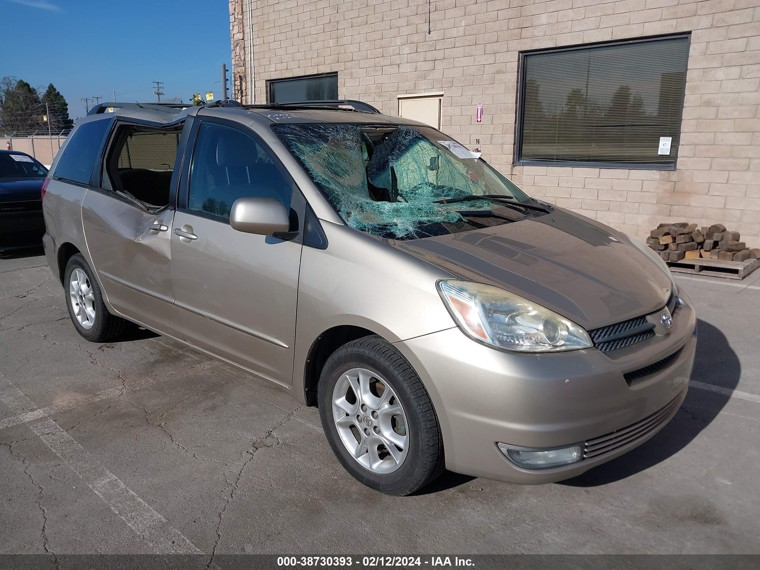 TOYOTA SIENNA 2005 5tdza22c85s272727