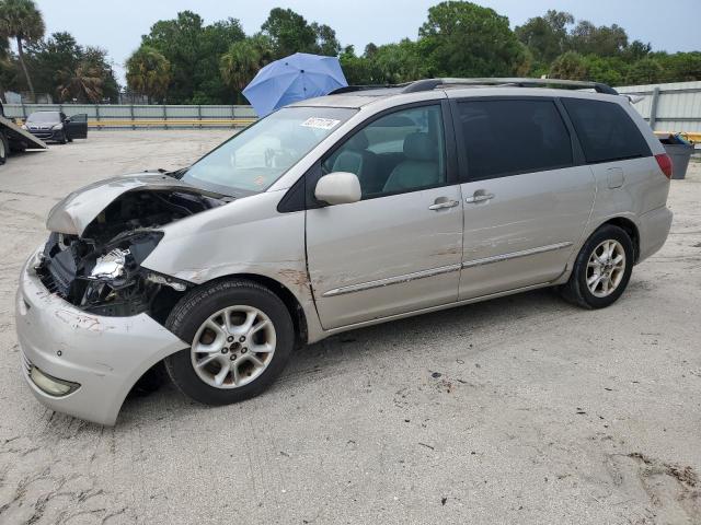 TOYOTA SIENNA XLE 2004 5tdza22c94s208985