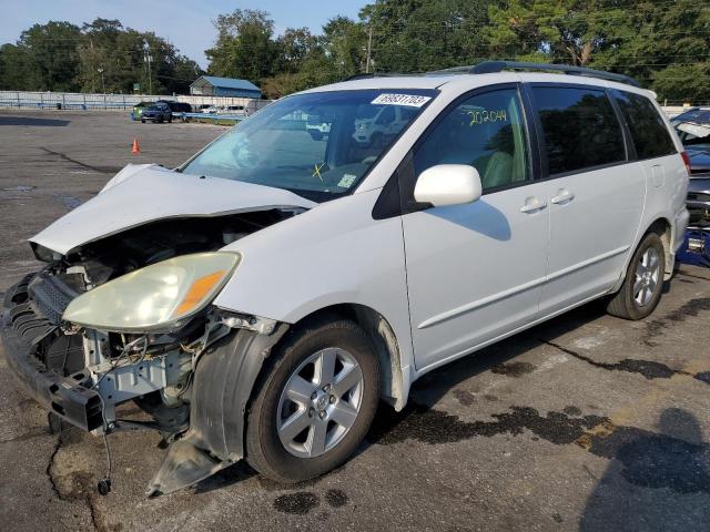 TOYOTA SIENNA XLE 2004 5tdza22cx4s105087