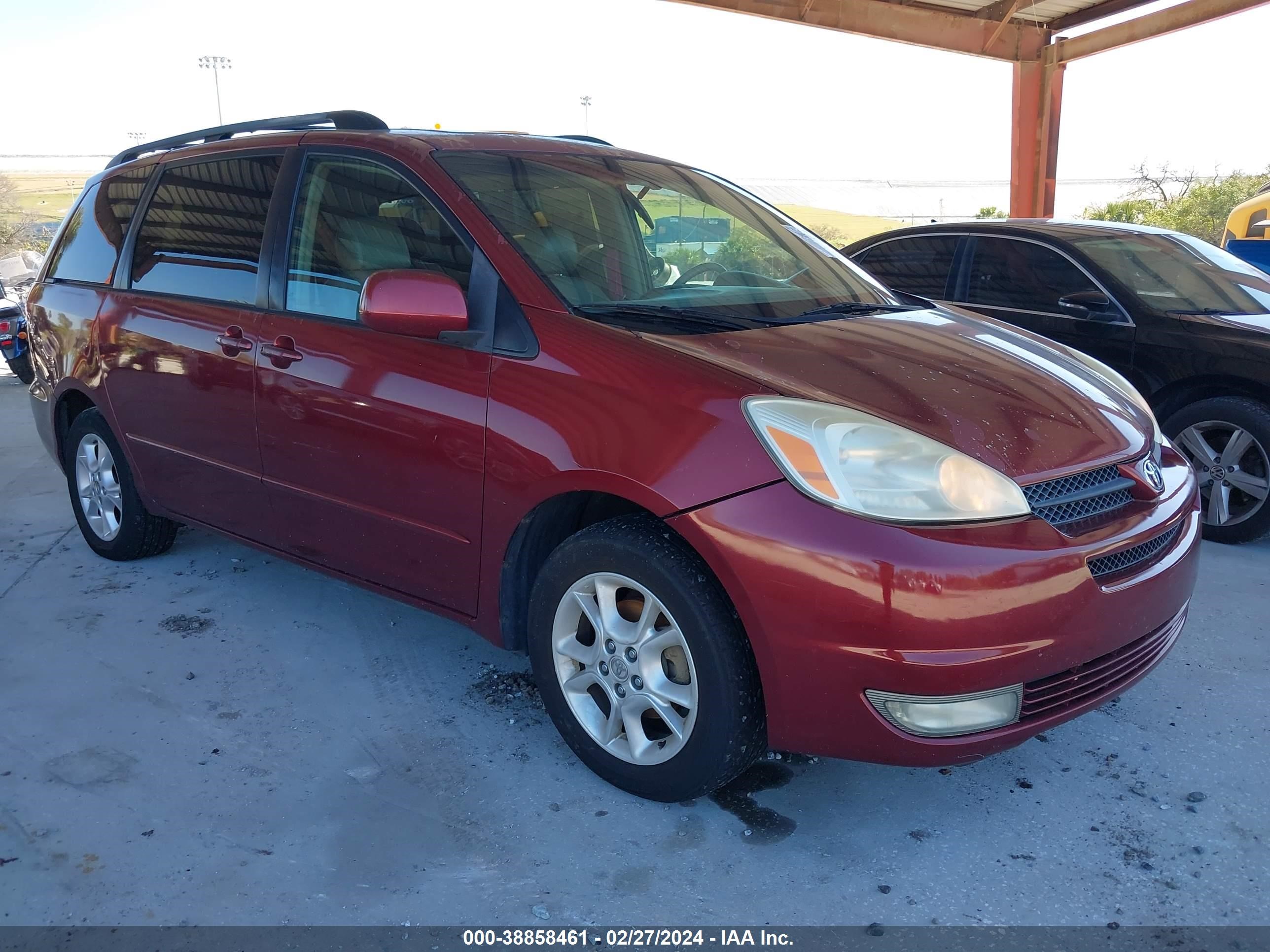 TOYOTA SIENNA 2005 5tdza22cx5s325623