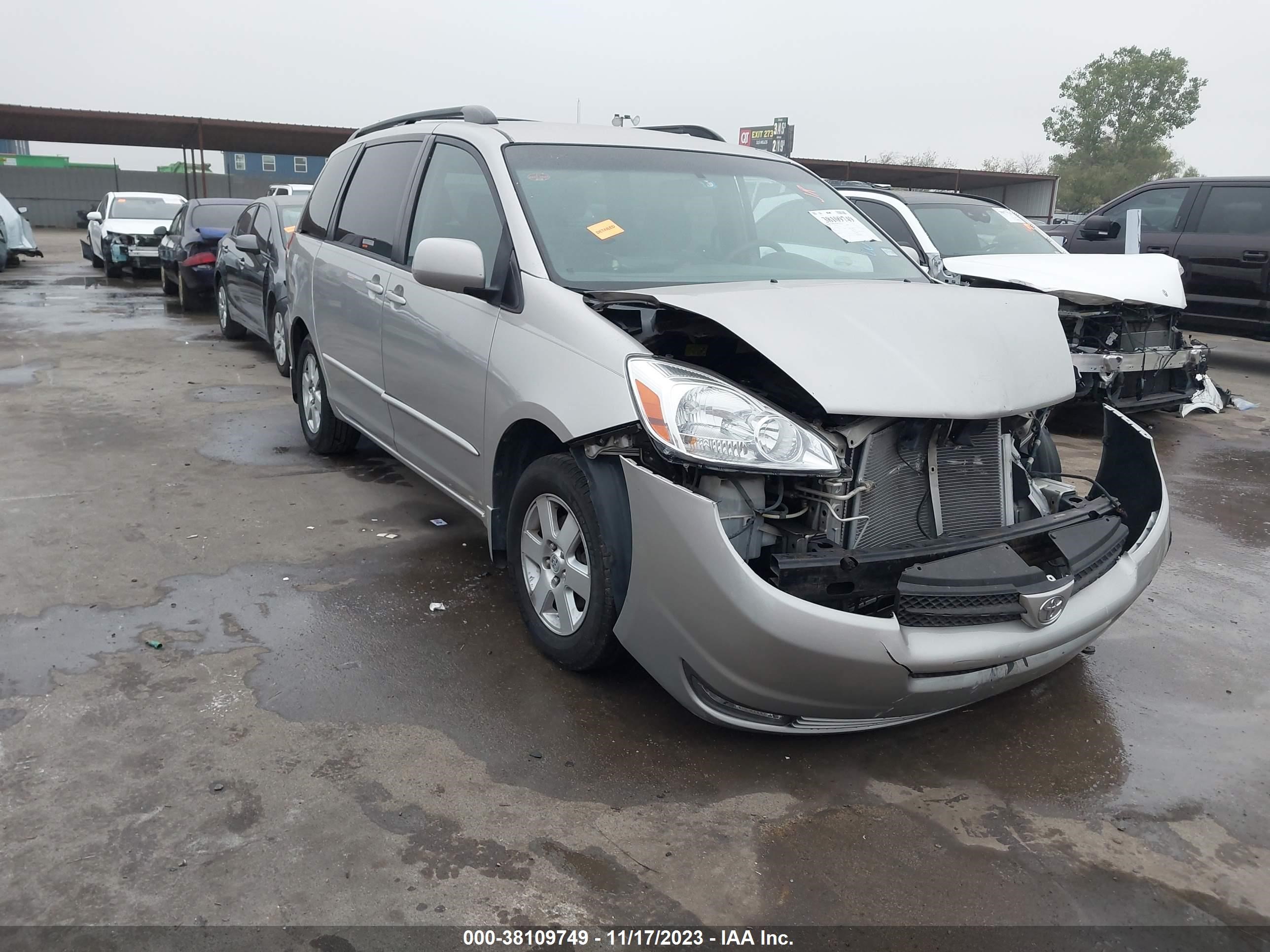 TOYOTA SIENNA 2005 5tdza22cx5s361196