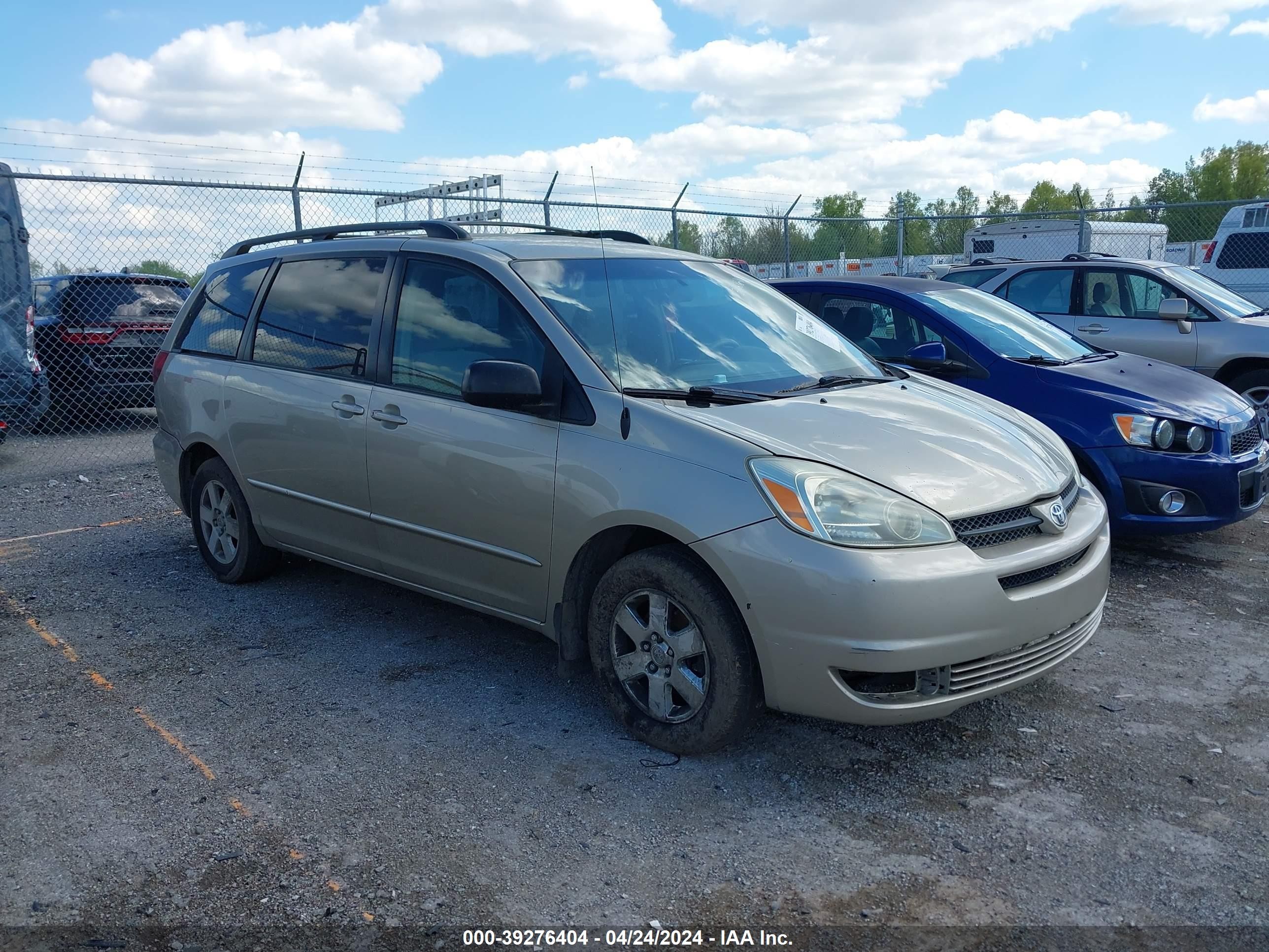 TOYOTA SIENNA 2005 5tdza23c05s350853