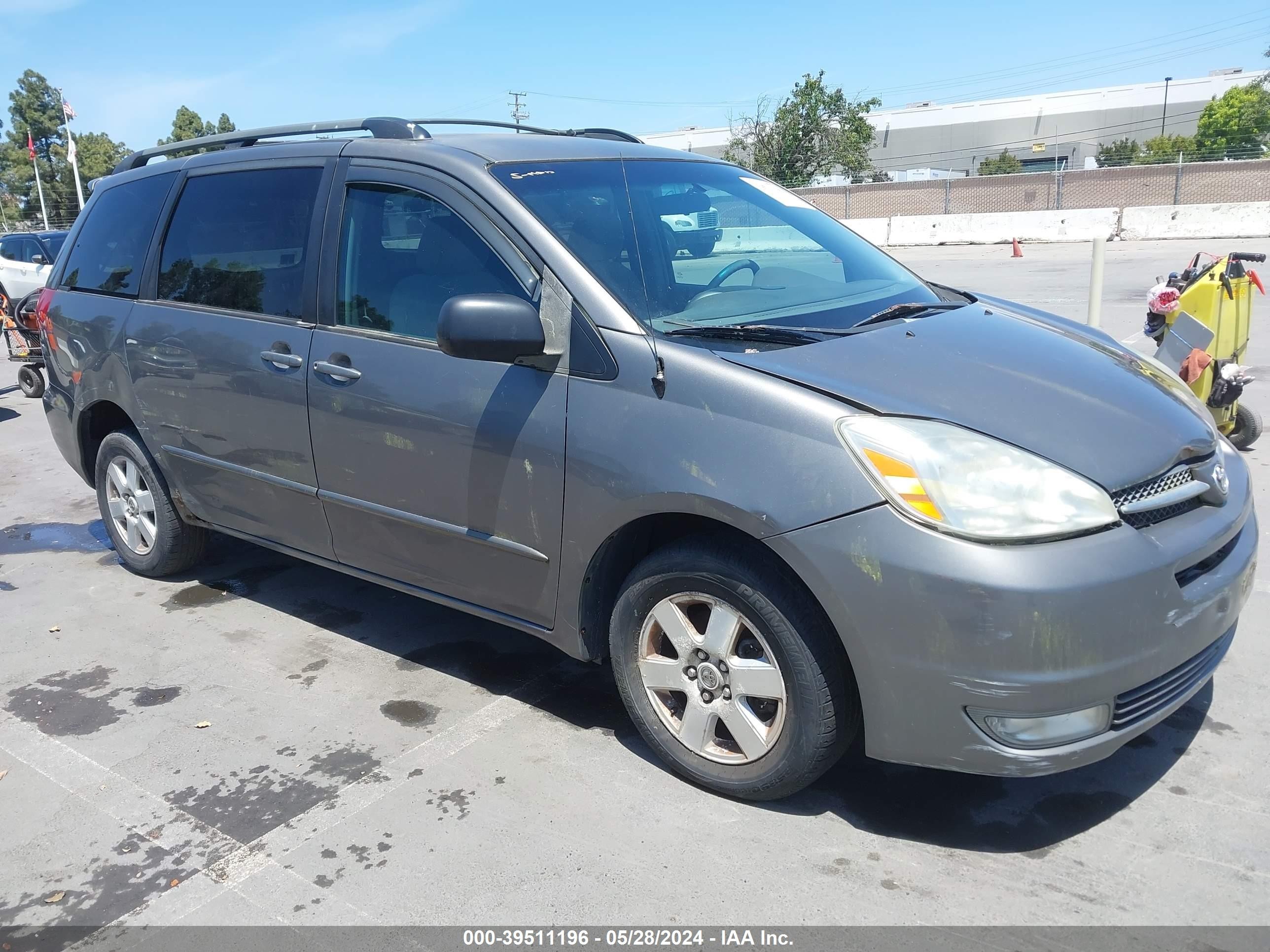 TOYOTA SIENNA 2005 5tdza23c05s360086