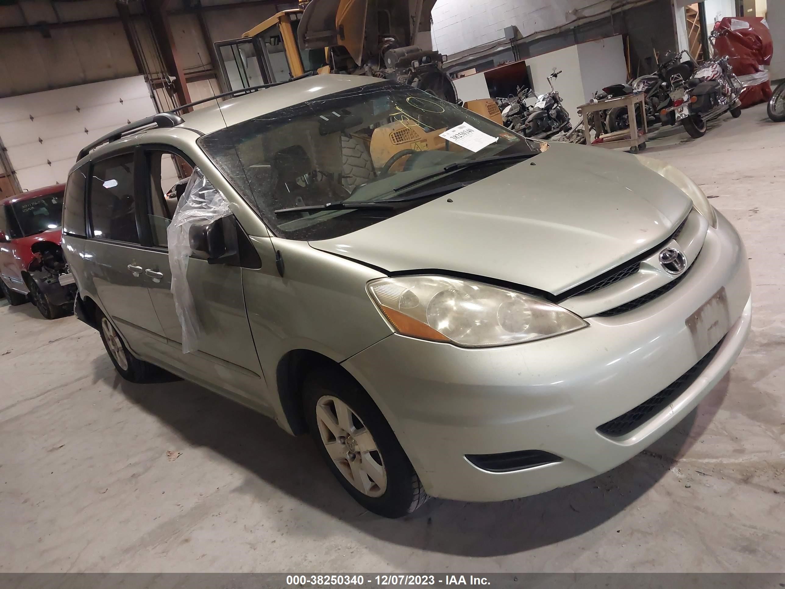 TOYOTA SIENNA 2006 5tdza23c06s467771