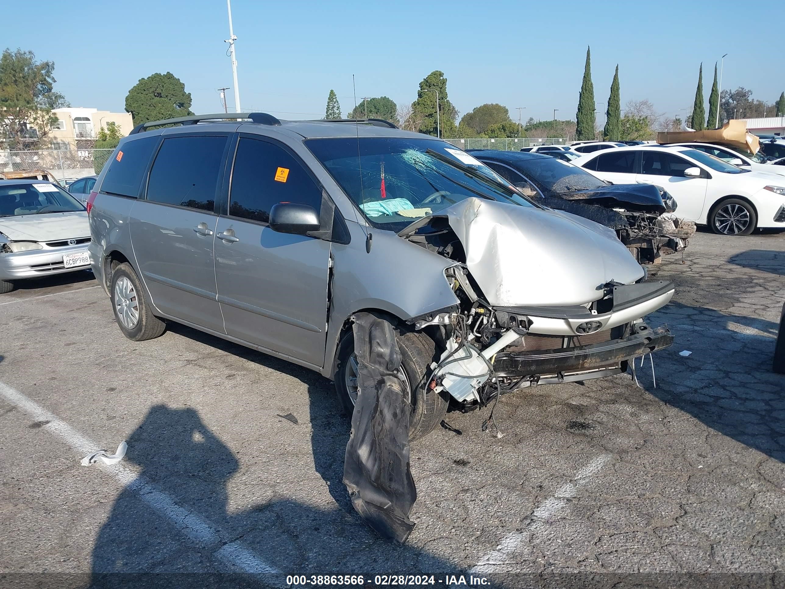 TOYOTA SIENNA 2006 5tdza23c26s537979