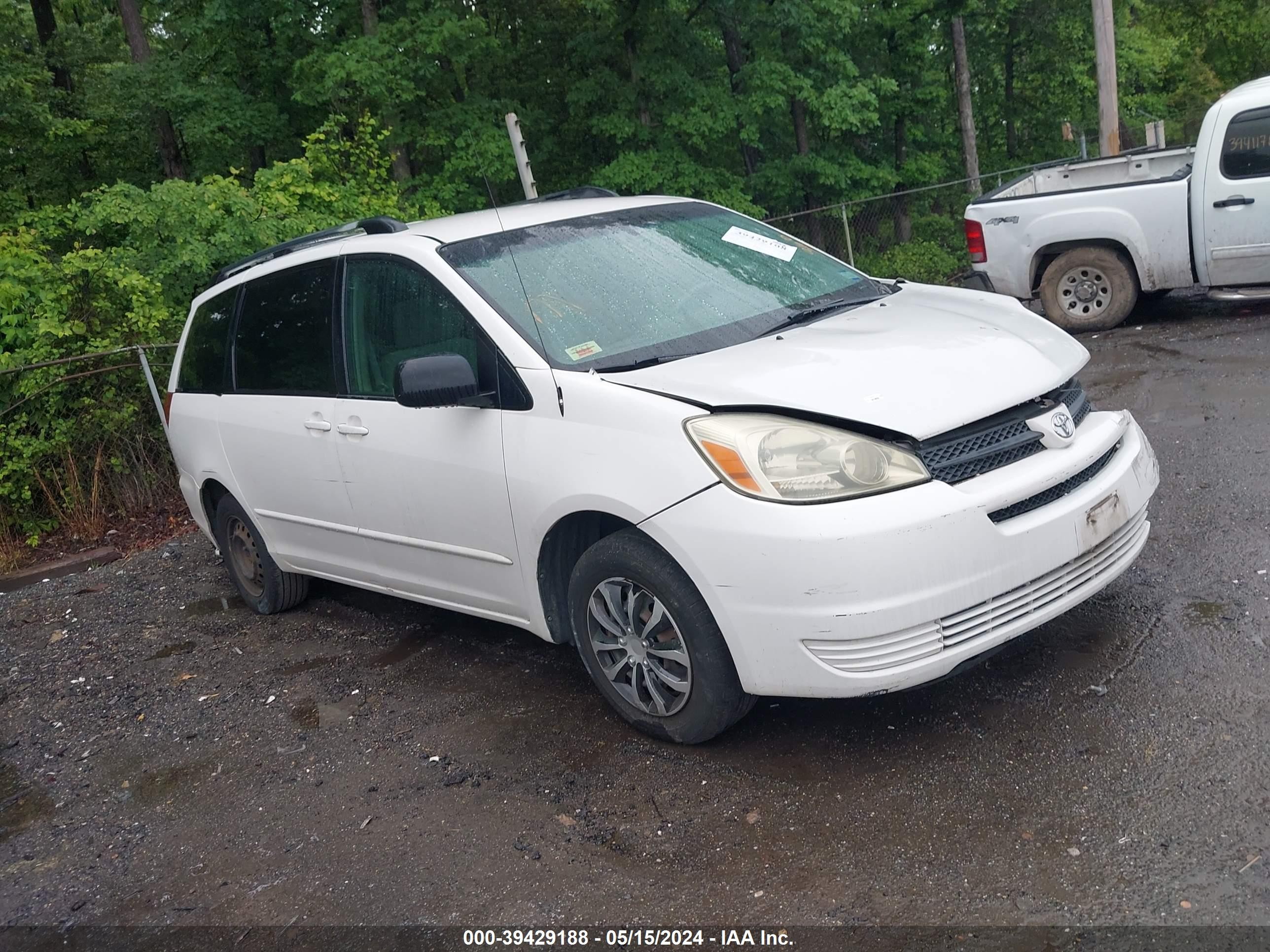 TOYOTA SIENNA 2004 5tdza23c34s191180