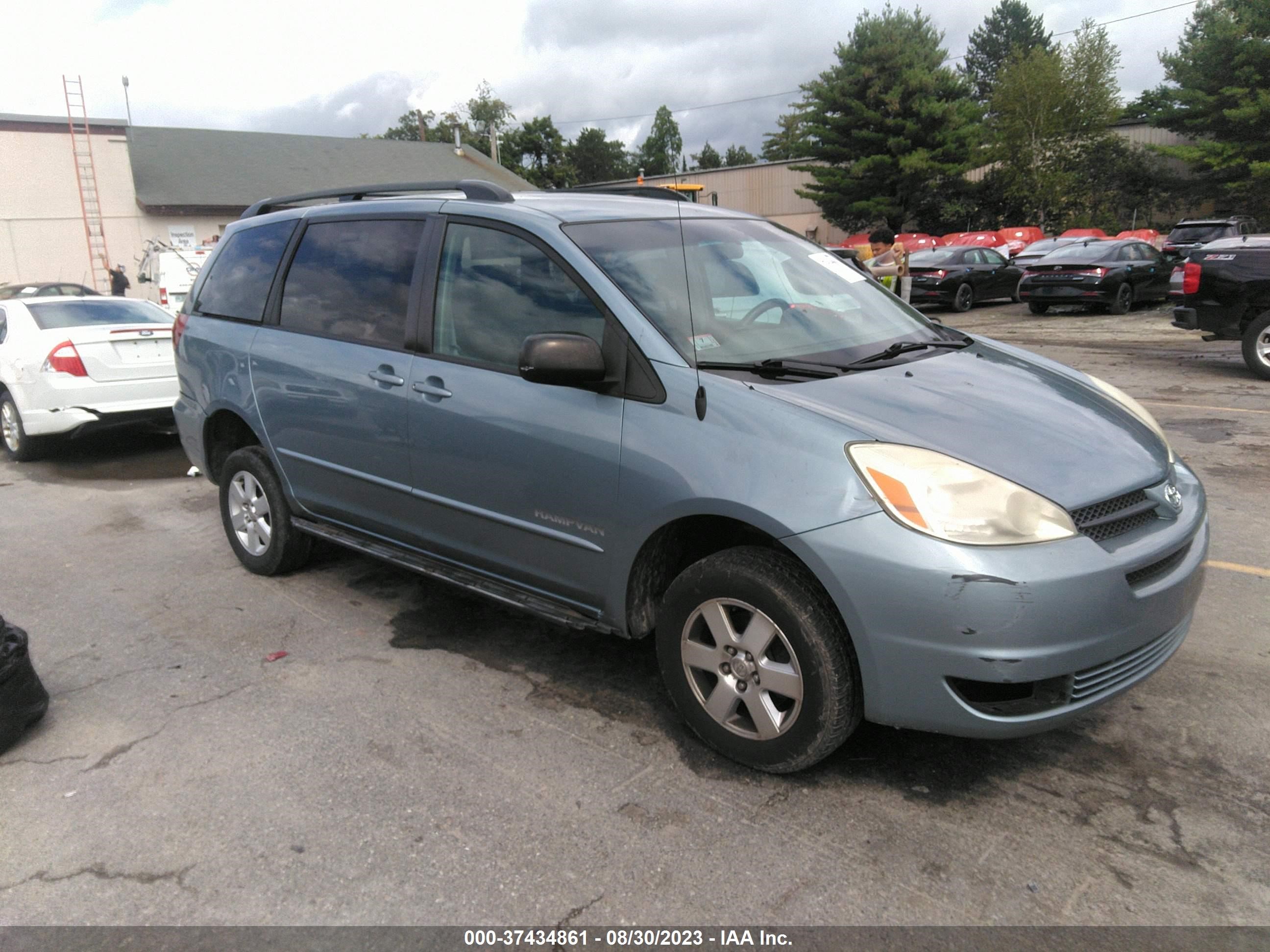 TOYOTA SIENNA 2005 5tdza23c35s272343