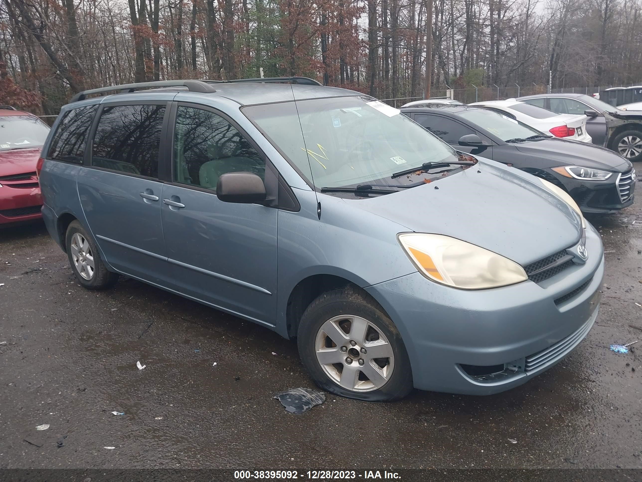 TOYOTA SIENNA 2005 5tdza23c35s303977