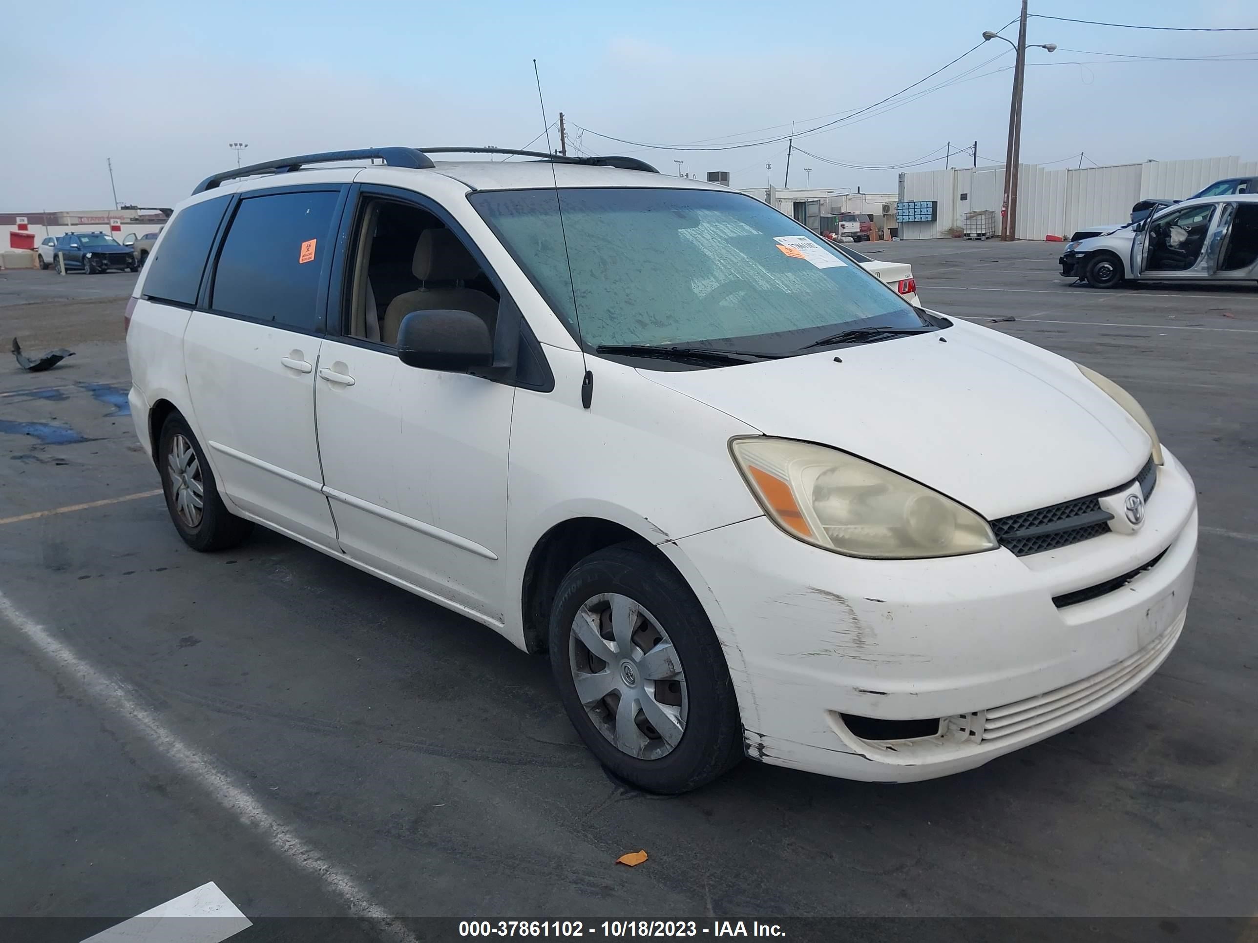 TOYOTA SIENNA 2005 5tdza23c45s305382