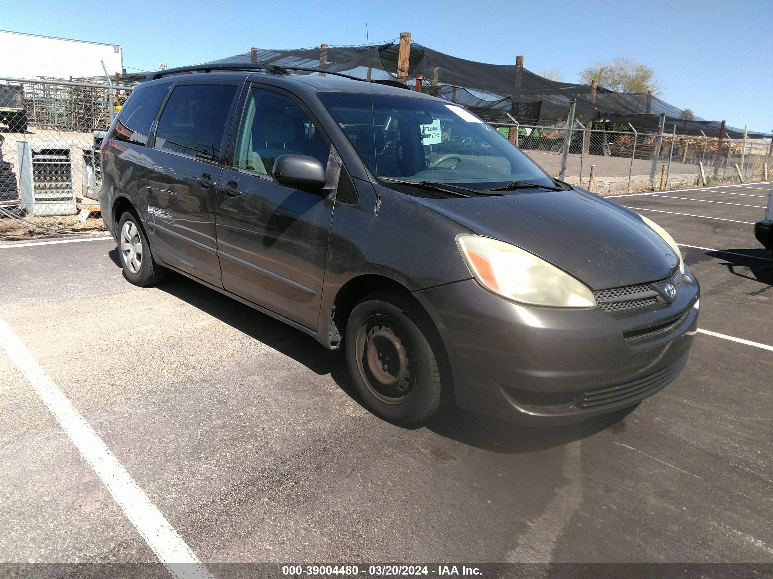 TOYOTA SIENNA 2005 5tdza23c45s360141