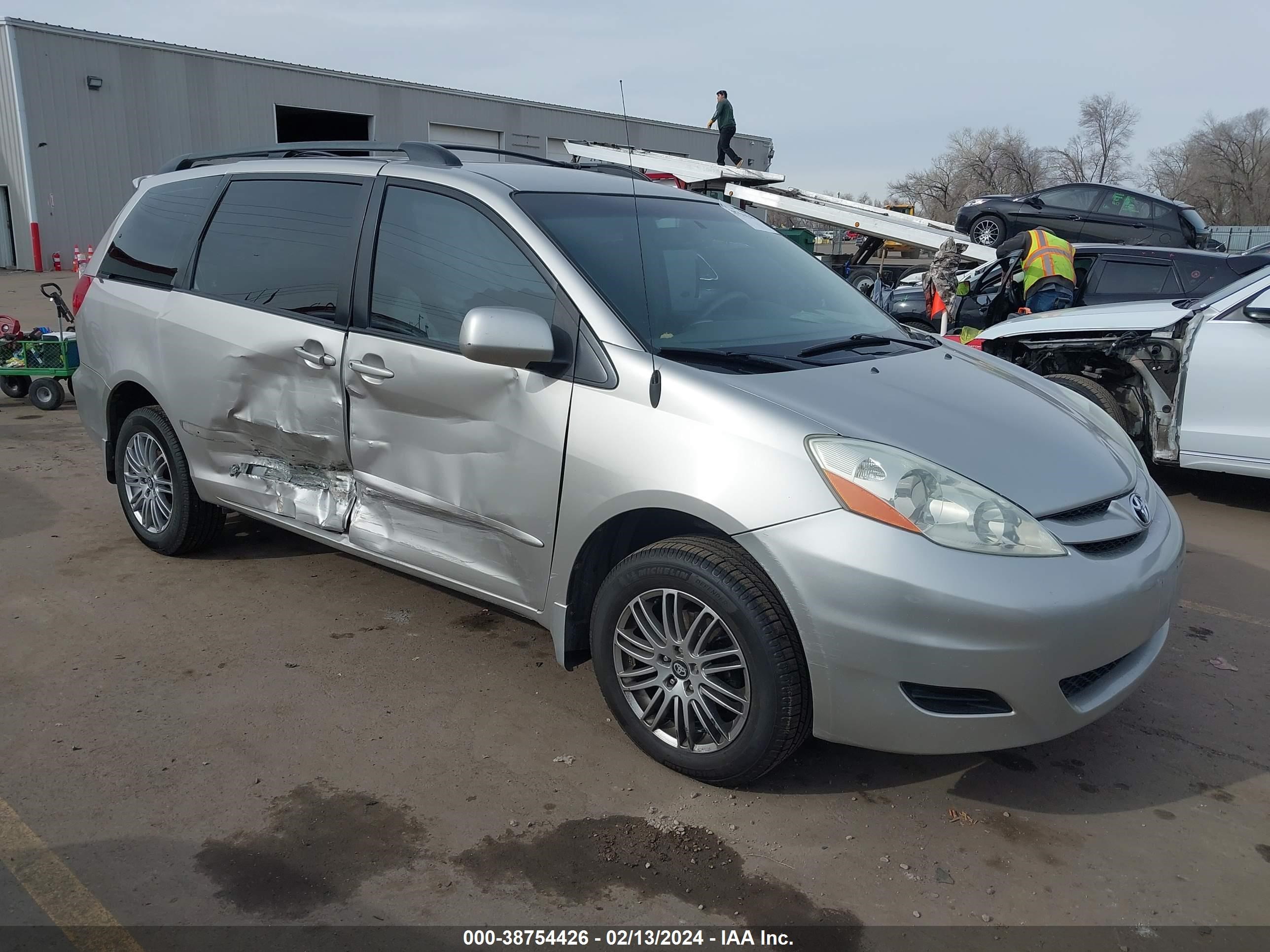 TOYOTA SIENNA 2006 5tdza23c46s431503