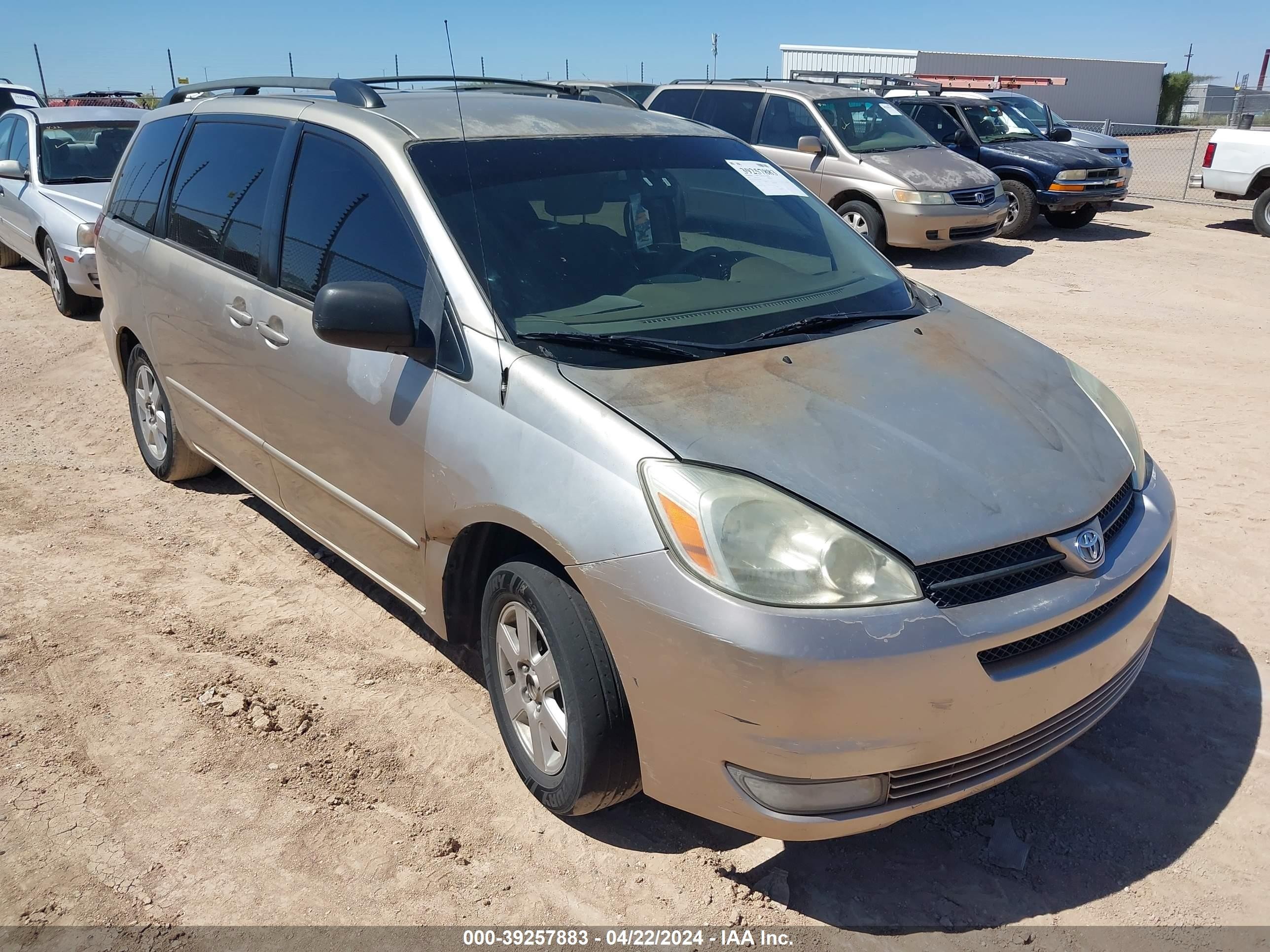 TOYOTA SIENNA 2005 5tdza23c55s316892