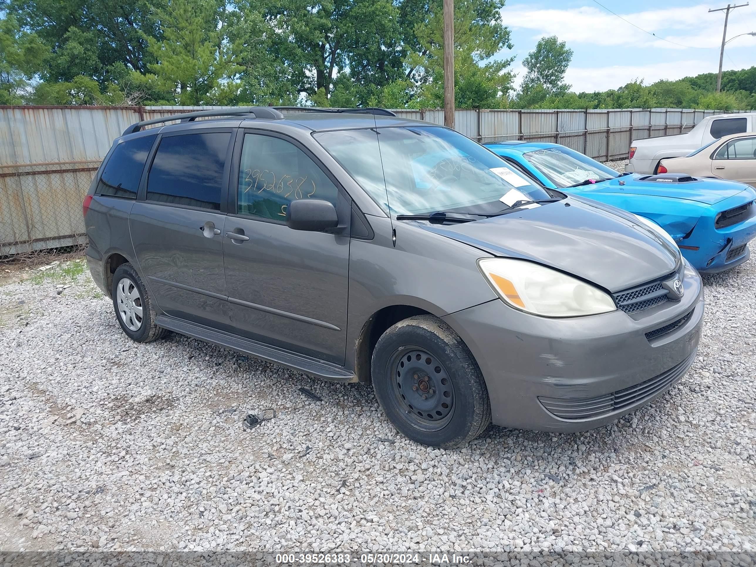 TOYOTA SIENNA 2005 5tdza23c65s237103