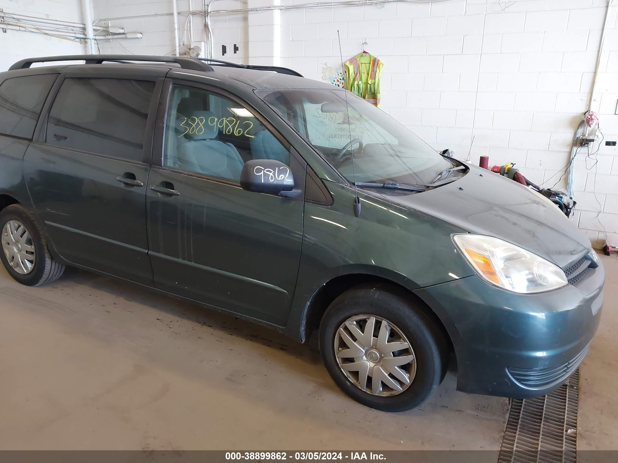 TOYOTA SIENNA 2005 5tdza23c65s253205