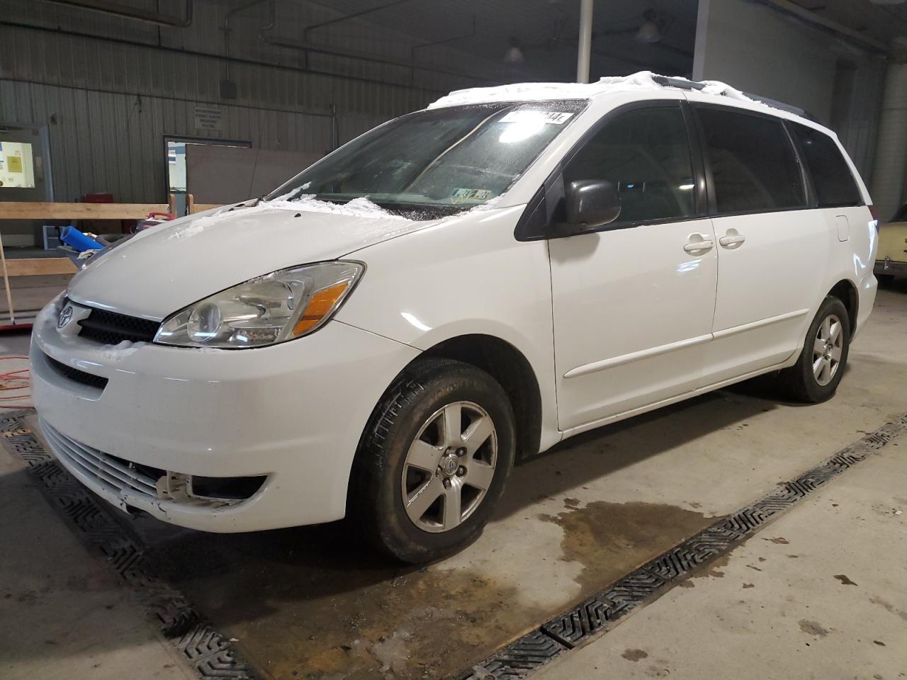 TOYOTA SIENNA 2005 5tdza23c65s317047