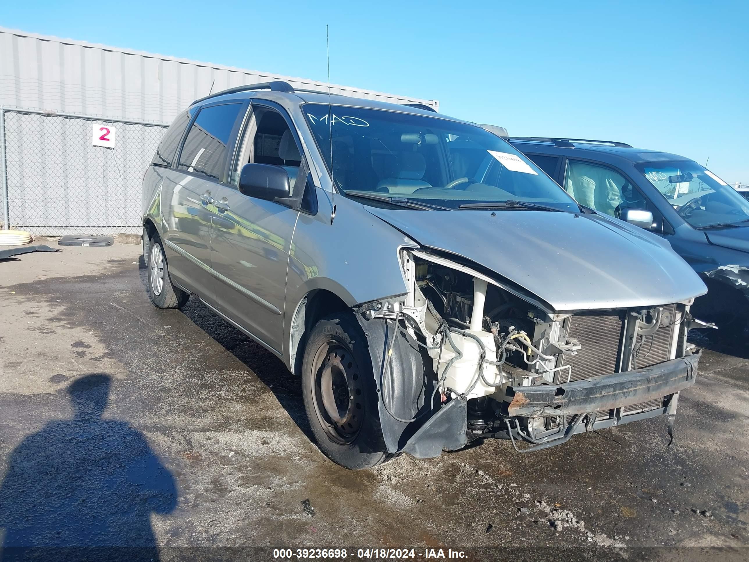 TOYOTA SIENNA 2006 5tdza23c76s569505