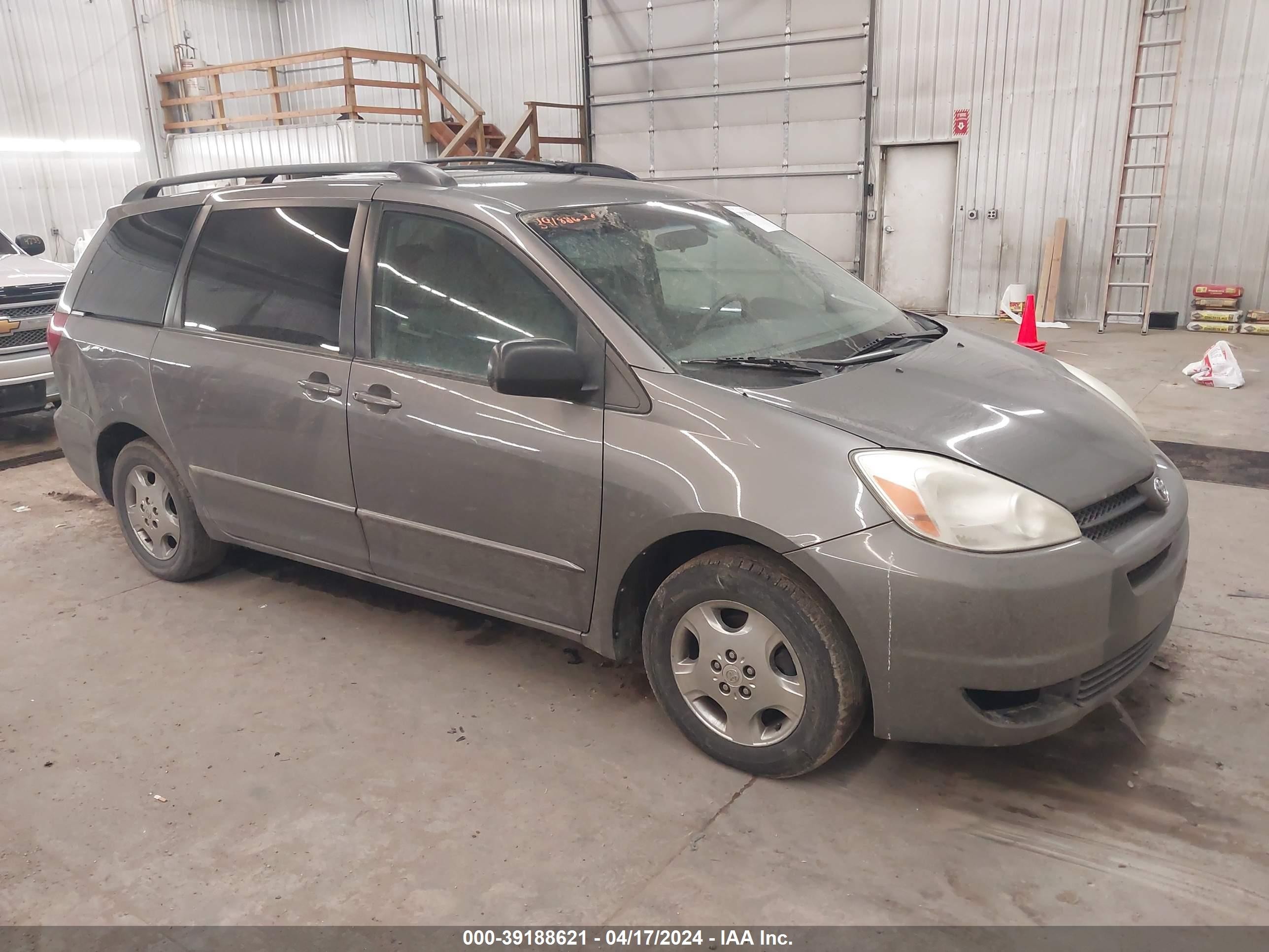 TOYOTA SIENNA 2004 5tdza23c84s187321