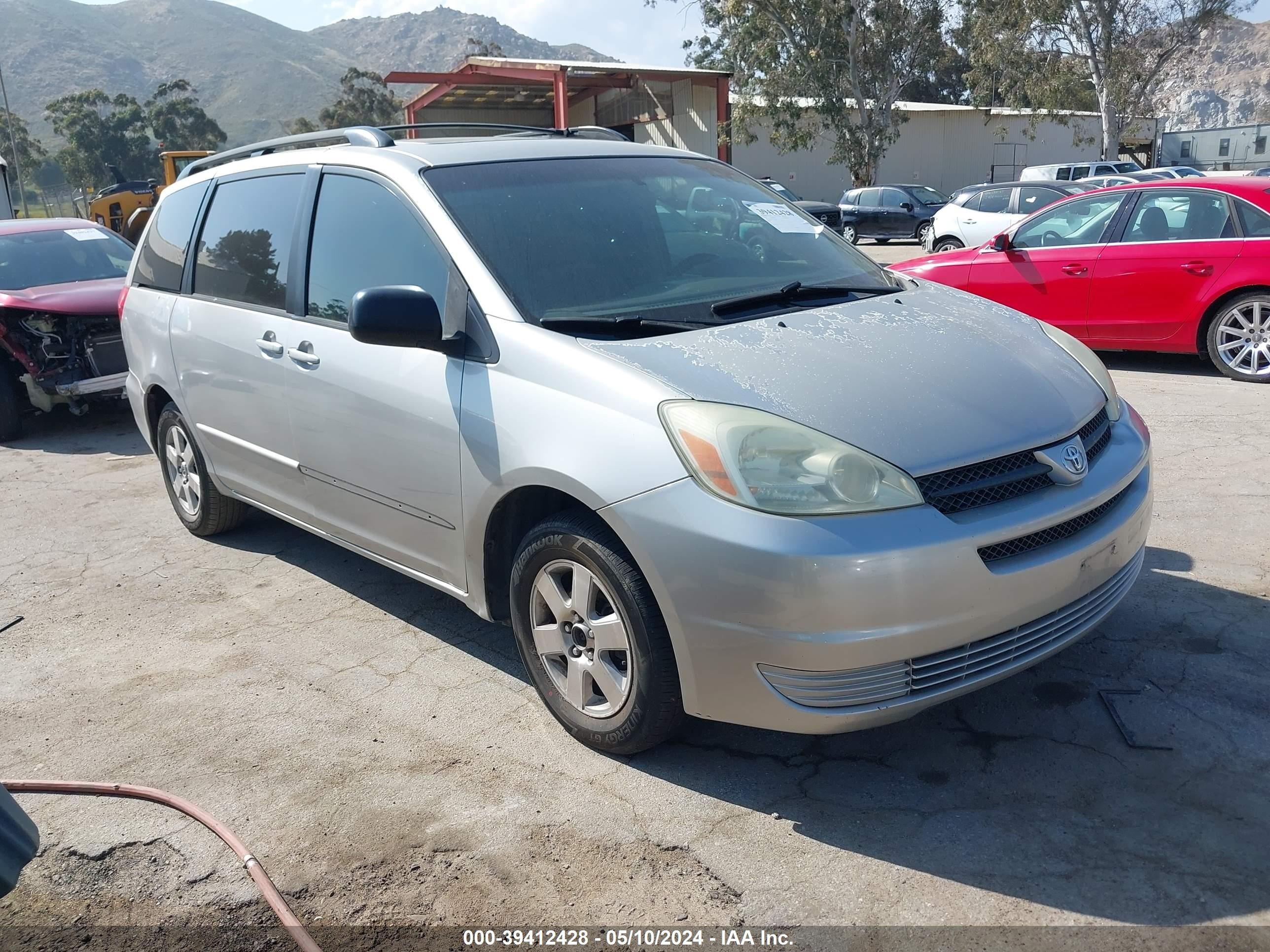 TOYOTA SIENNA 2004 5tdza23c94s015931