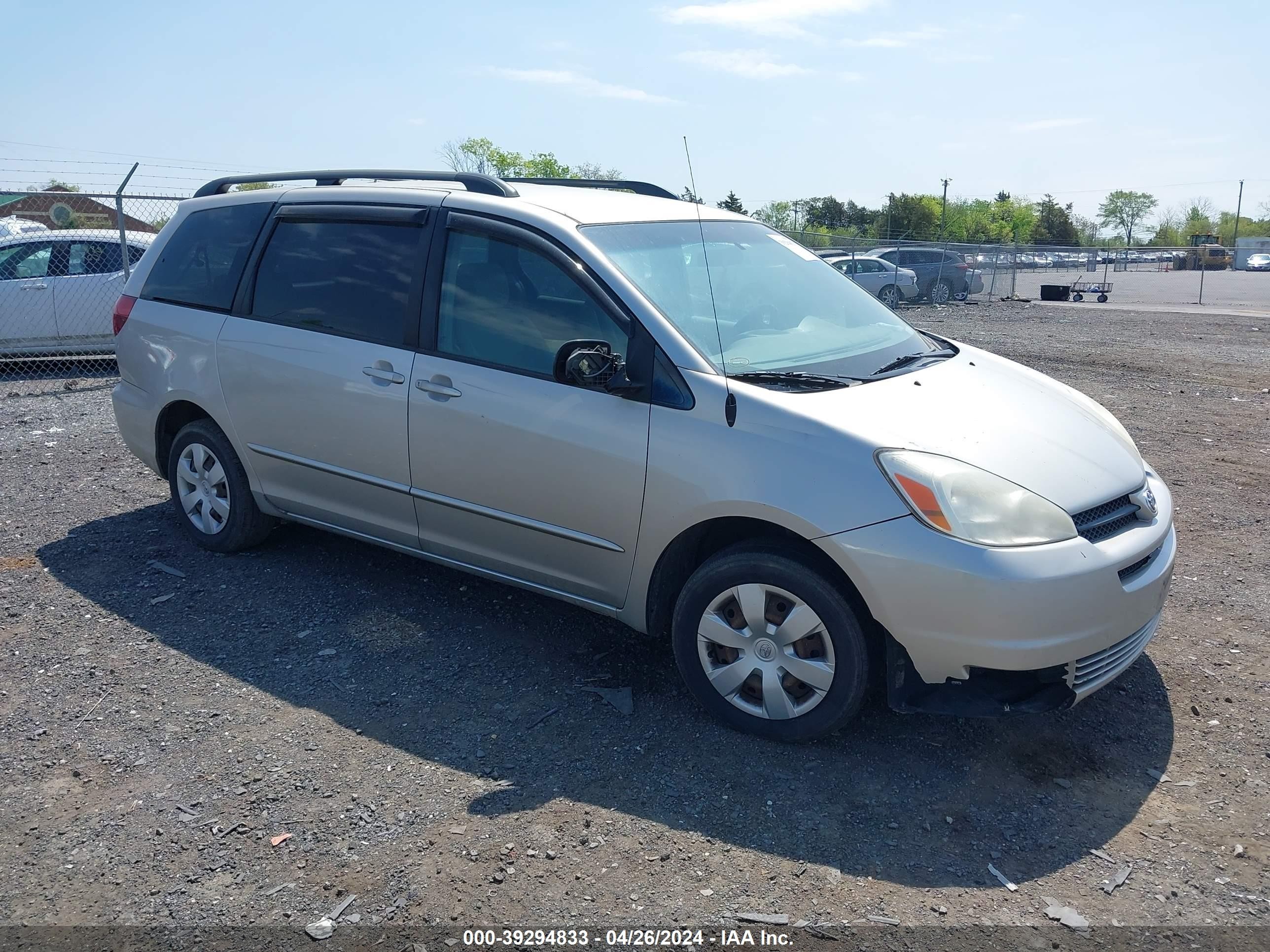 TOYOTA SIENNA 2004 5tdza23c94s016660