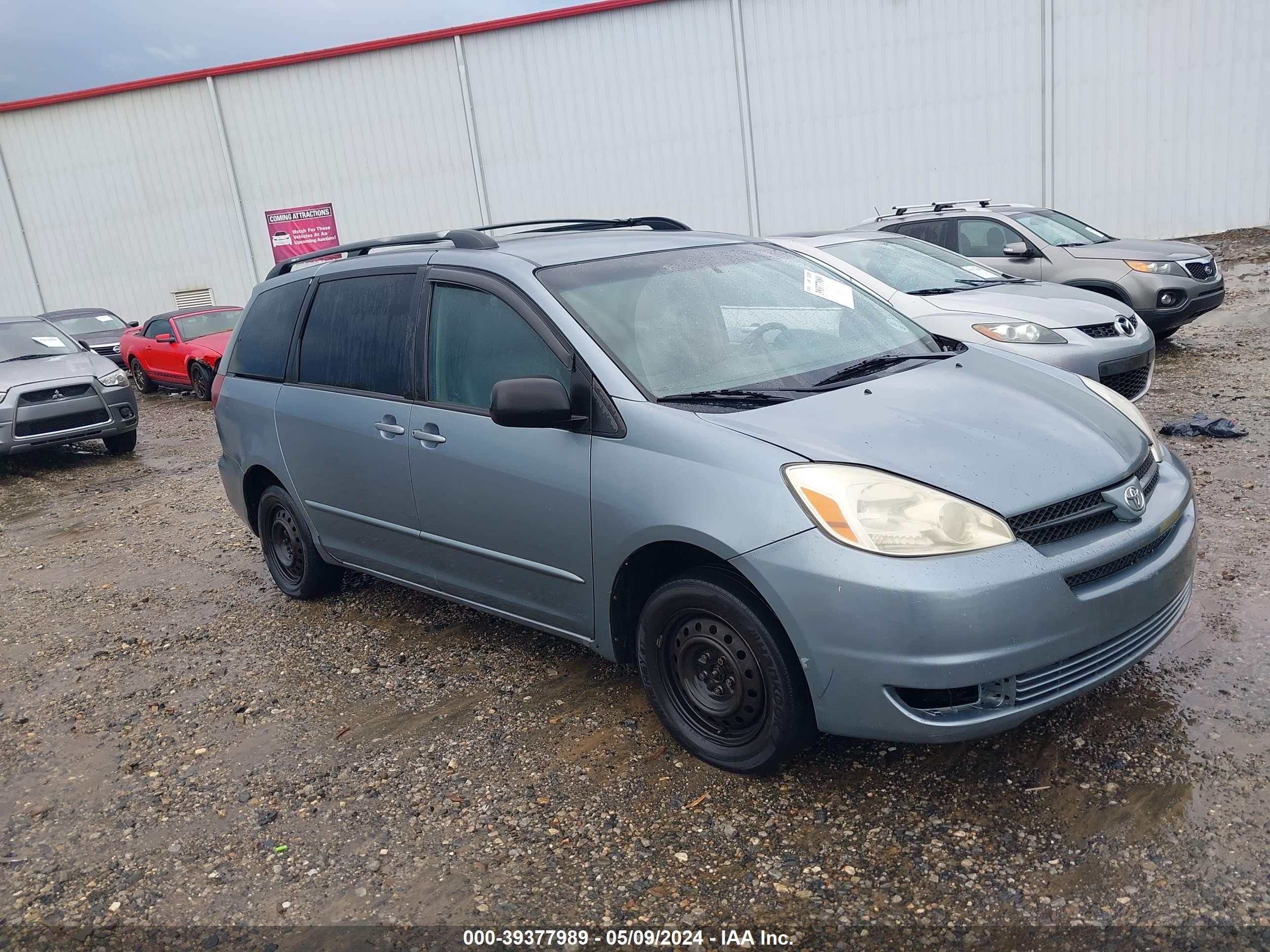 TOYOTA SIENNA 2004 5tdza23c94s130092