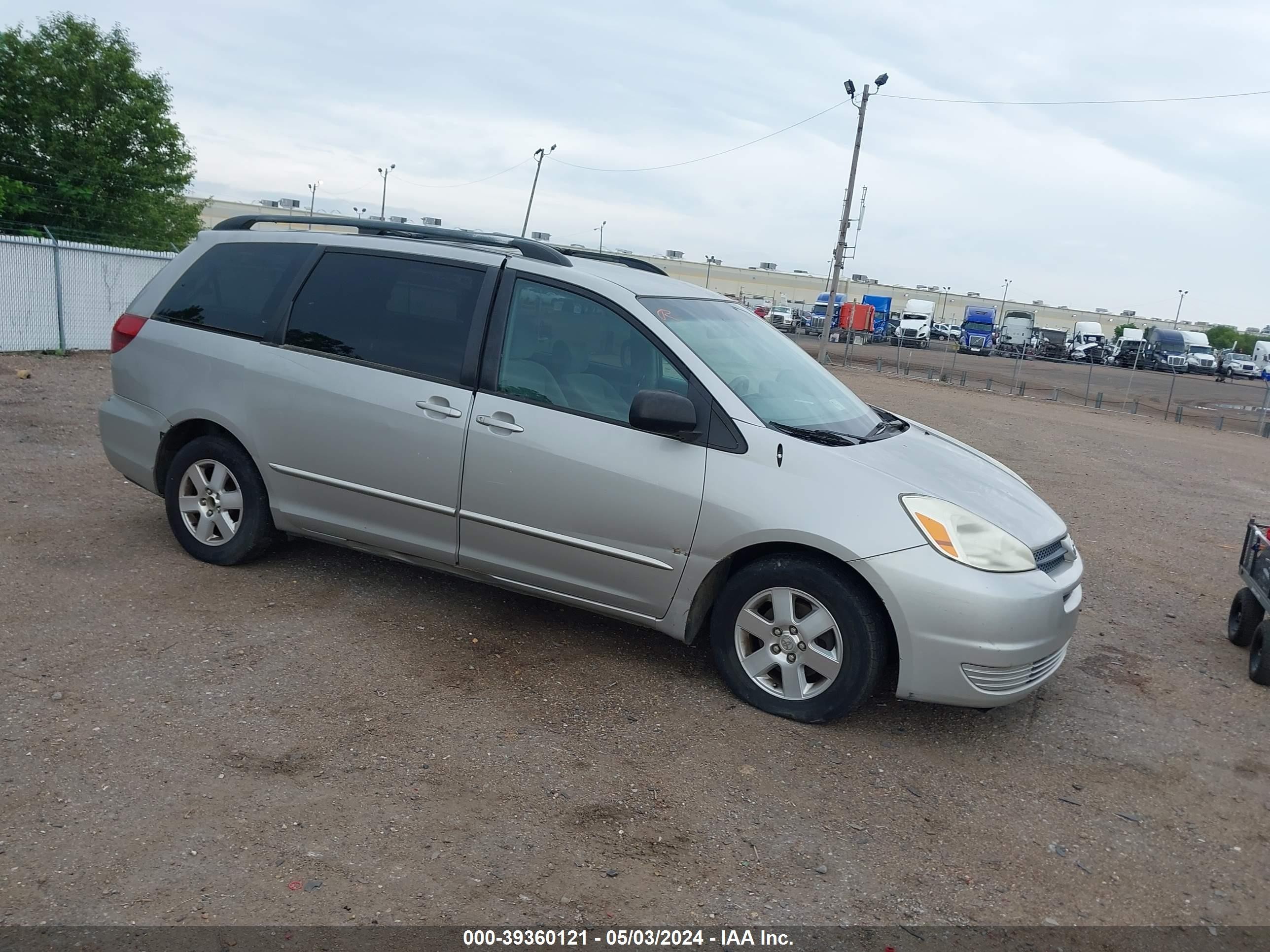 TOYOTA SIENNA 2005 5tdza23cx5s341920