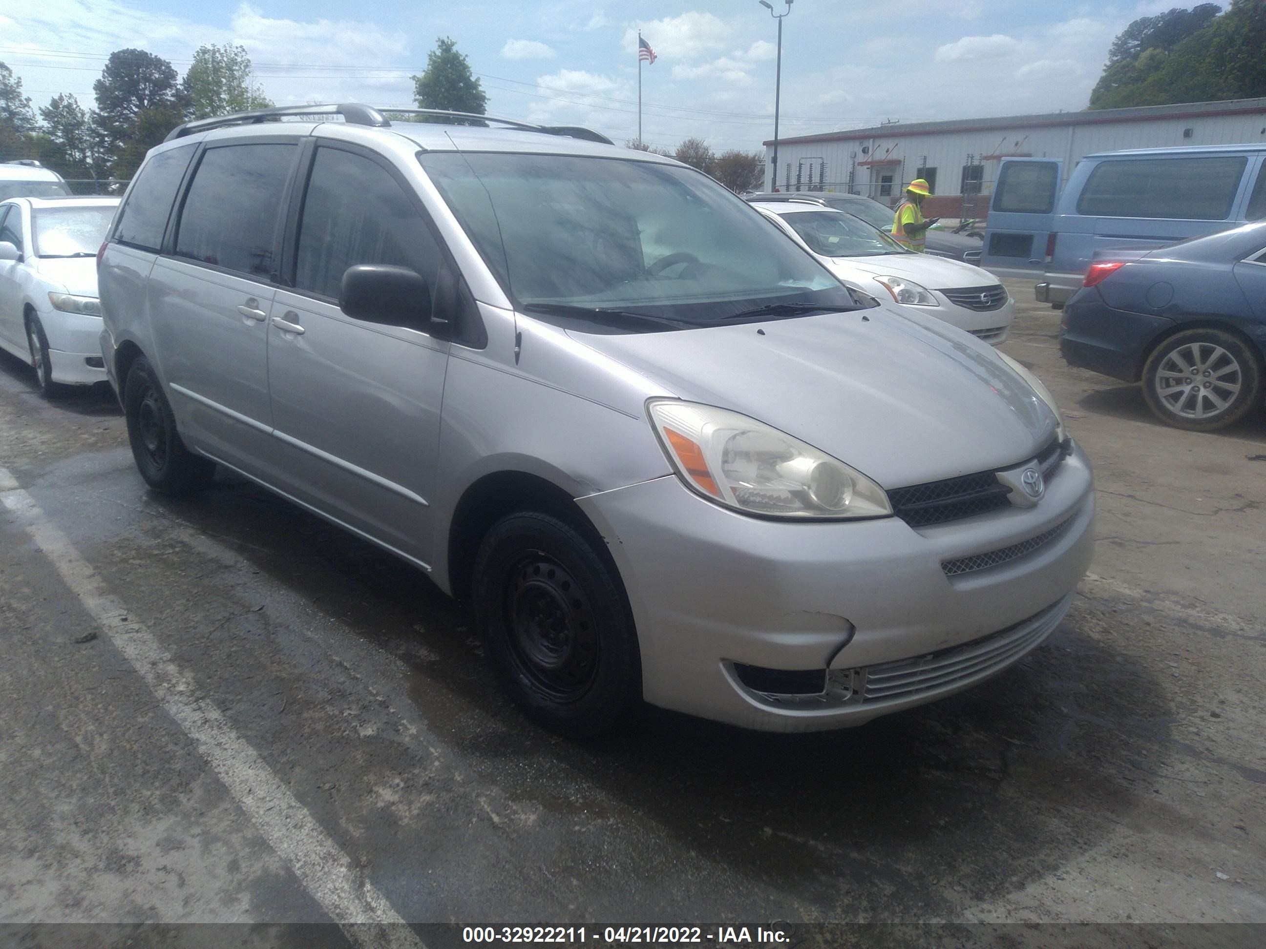 TOYOTA SIENNA 2005 5tdza23cx5s353131