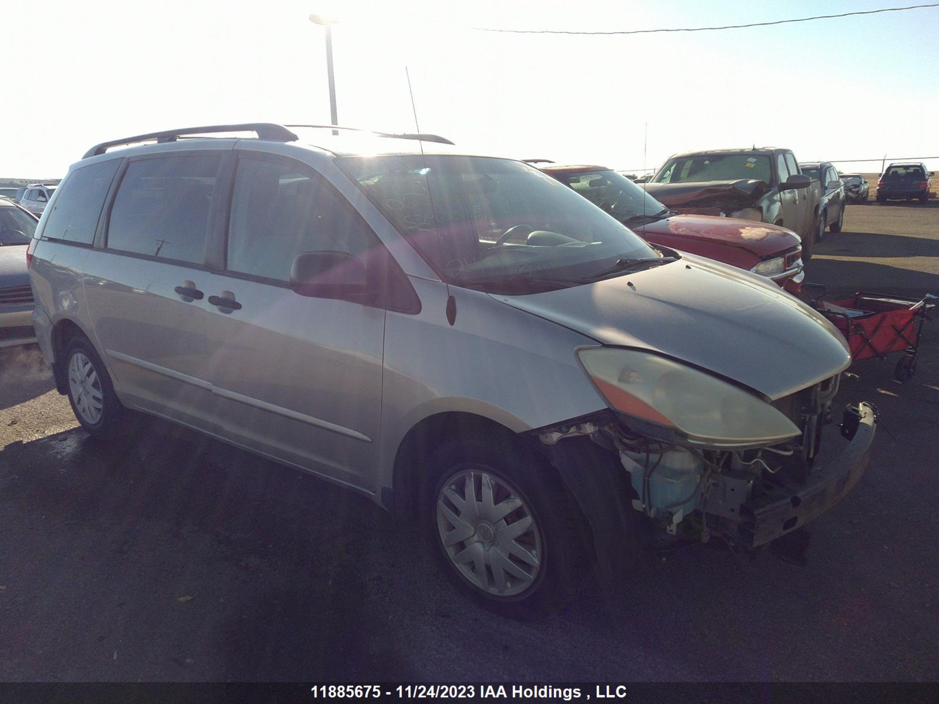 TOYOTA SIENNA 2006 5tdza29c76s529335