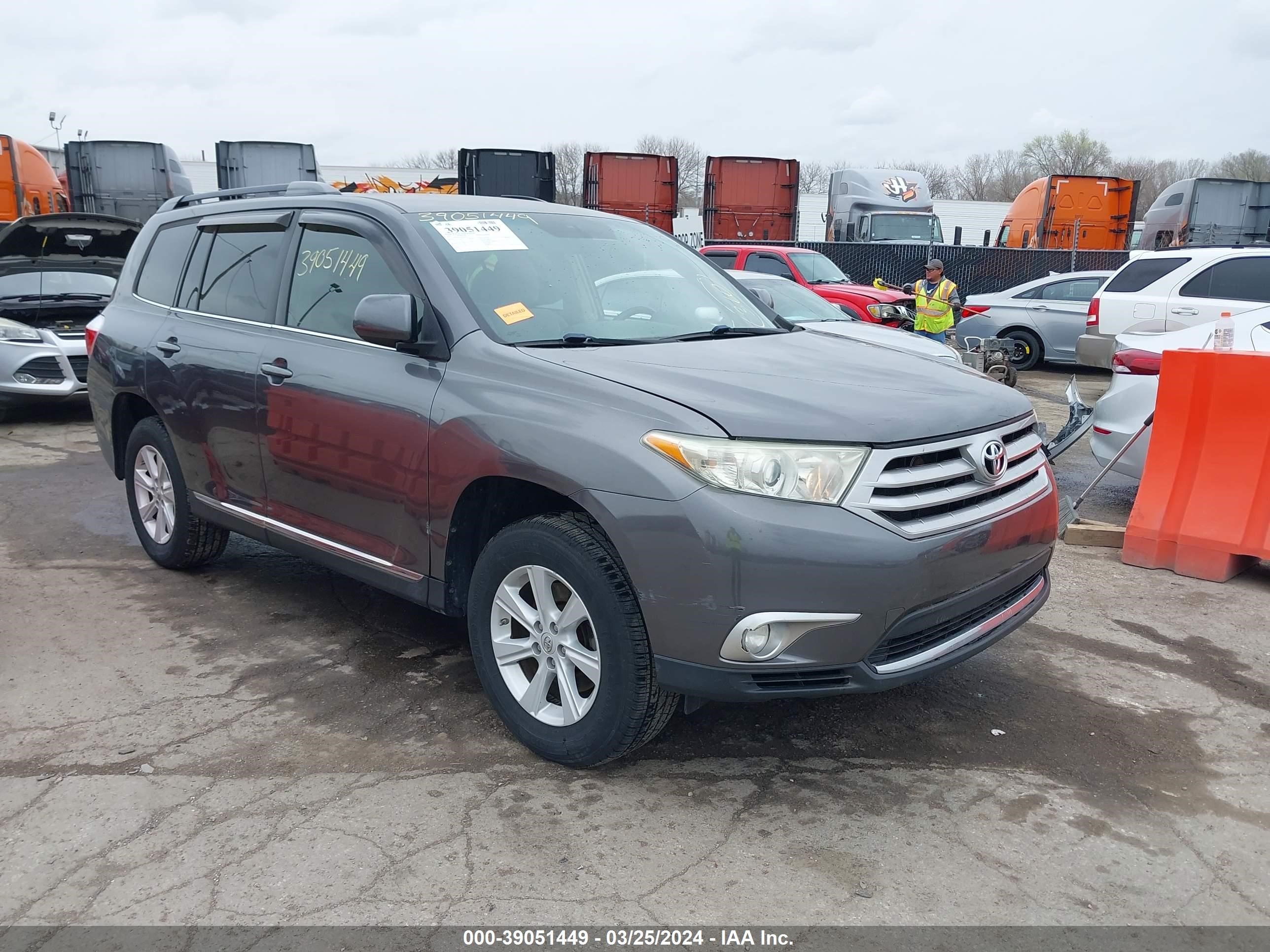 TOYOTA HIGHLANDER 2013 5tdza3eh3ds036515