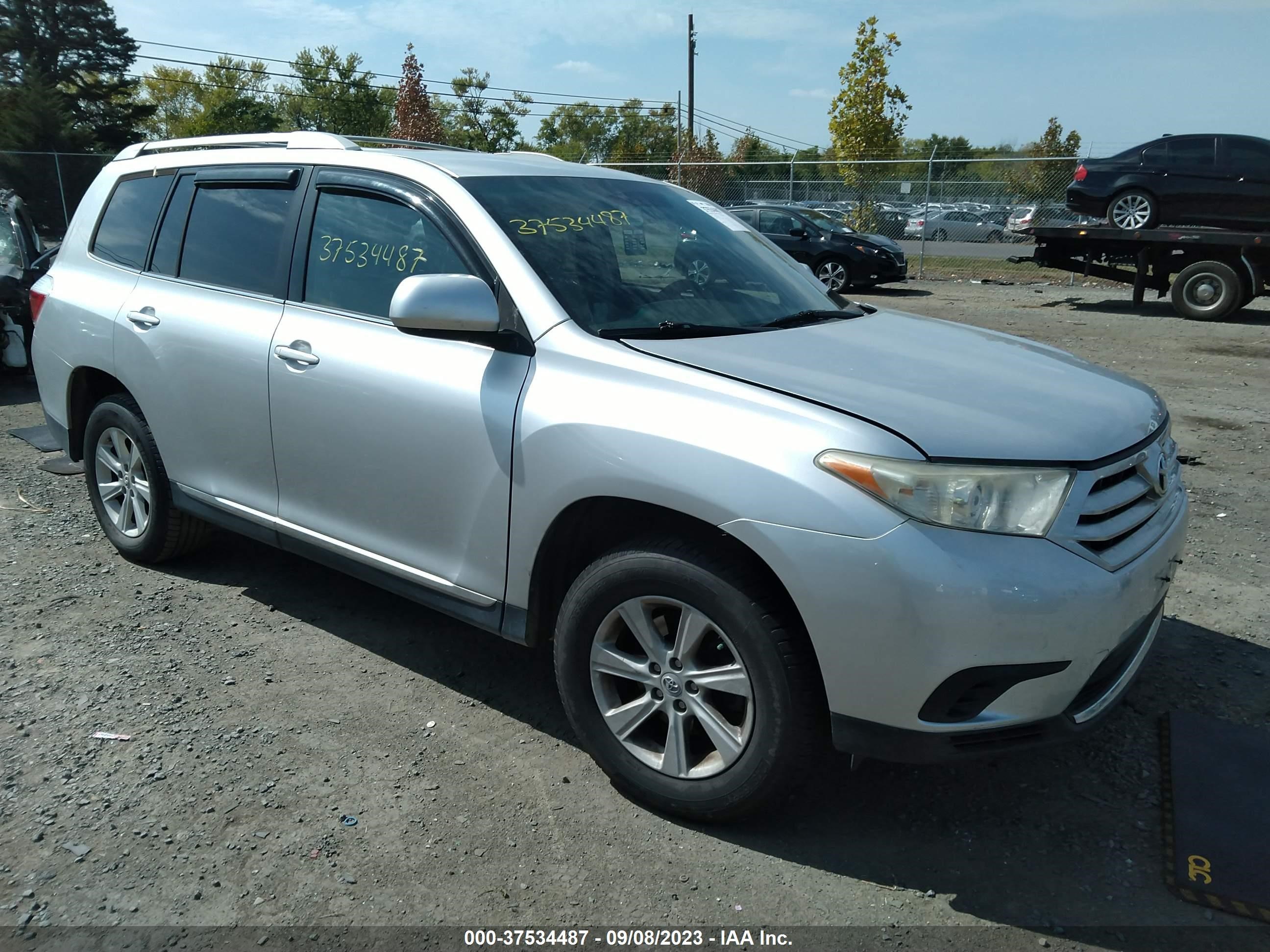 TOYOTA HIGHLANDER 2013 5tdza3eh5ds034555