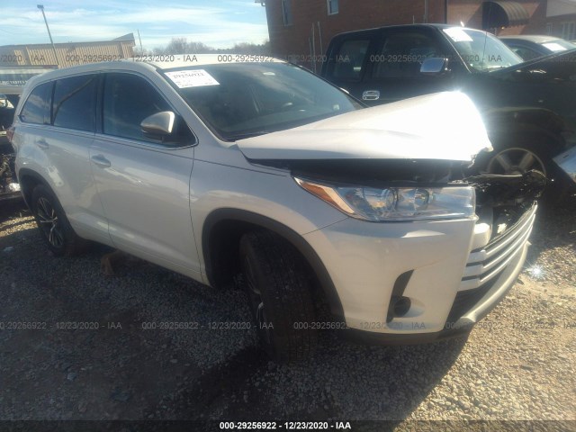 TOYOTA HIGHLANDER 2018 5tdzarfh0js033004