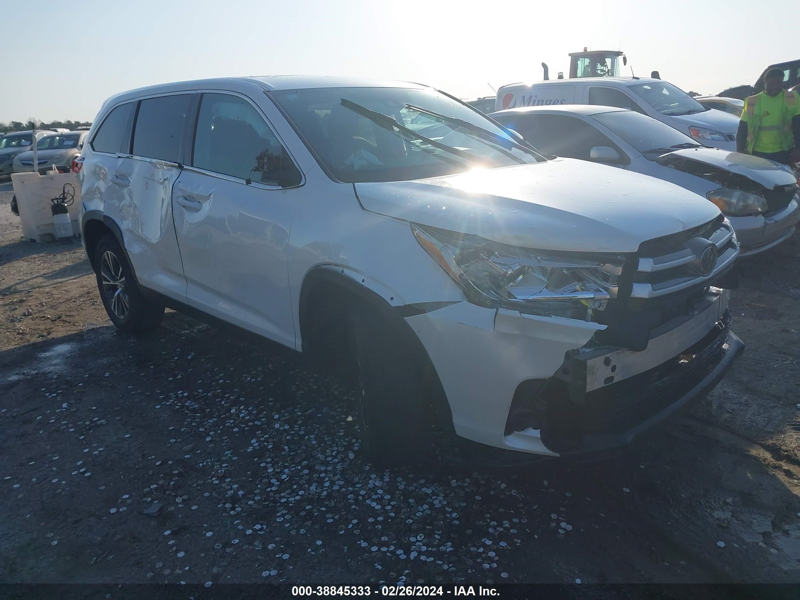 TOYOTA HIGHLANDER 2019 5tdzarfh7ks055048