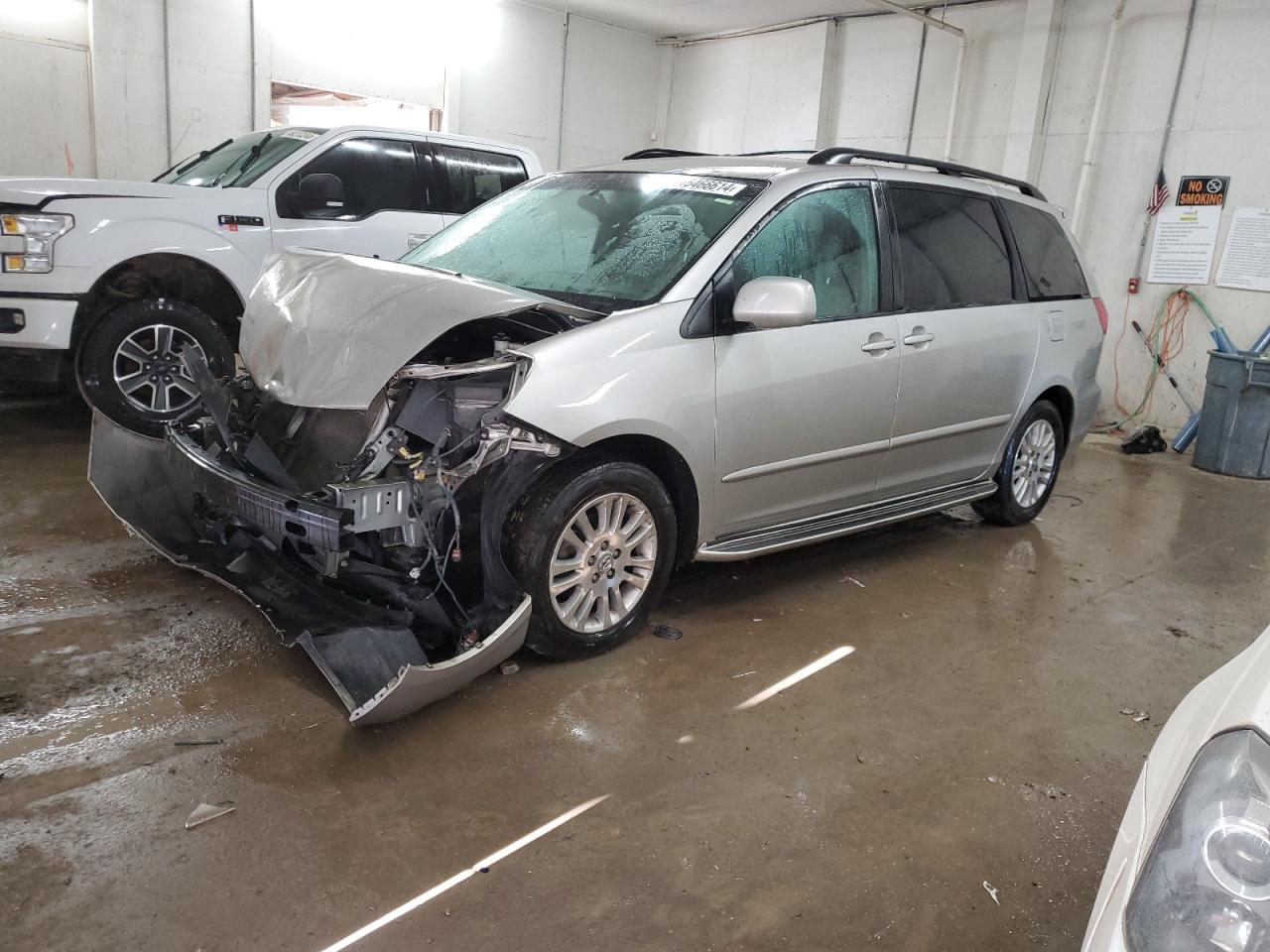 TOYOTA SIENNA 2007 5tdzk22c17s076094