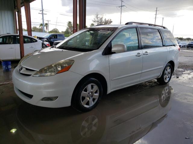 TOYOTA SIENNA XLE 2009 5tdzk22c29s230721