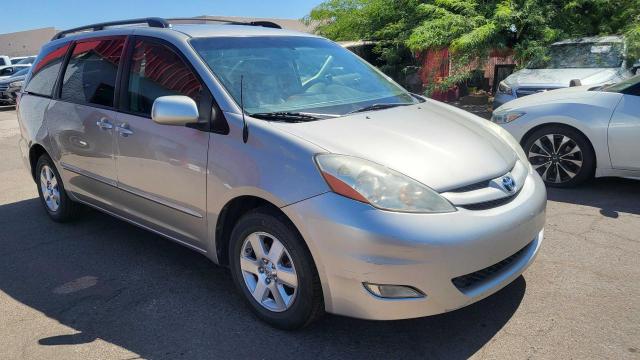 TOYOTA SIENNA XLE 2009 5tdzk22c49s266345