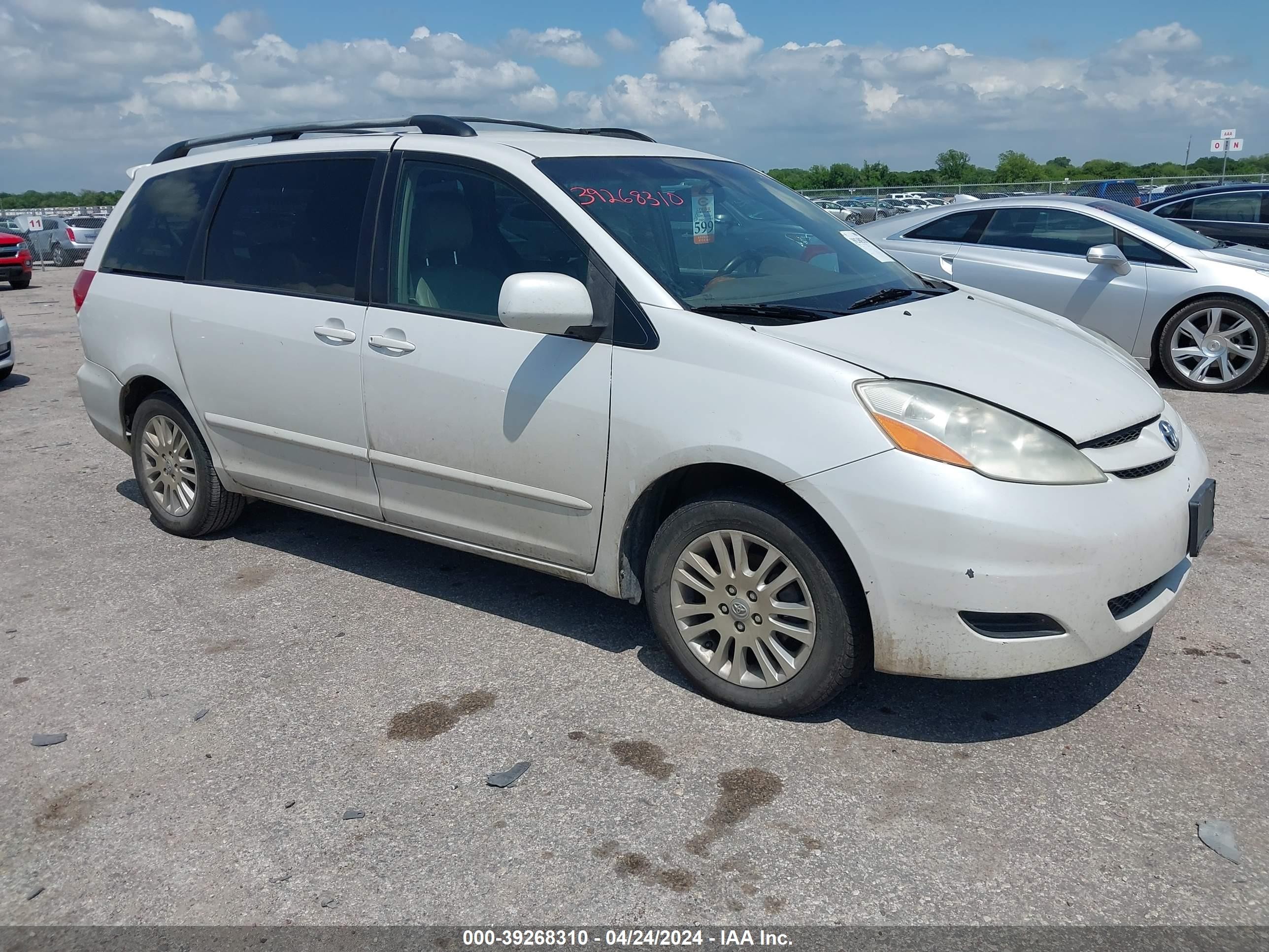 TOYOTA SIENNA 2008 5tdzk22c58s153938