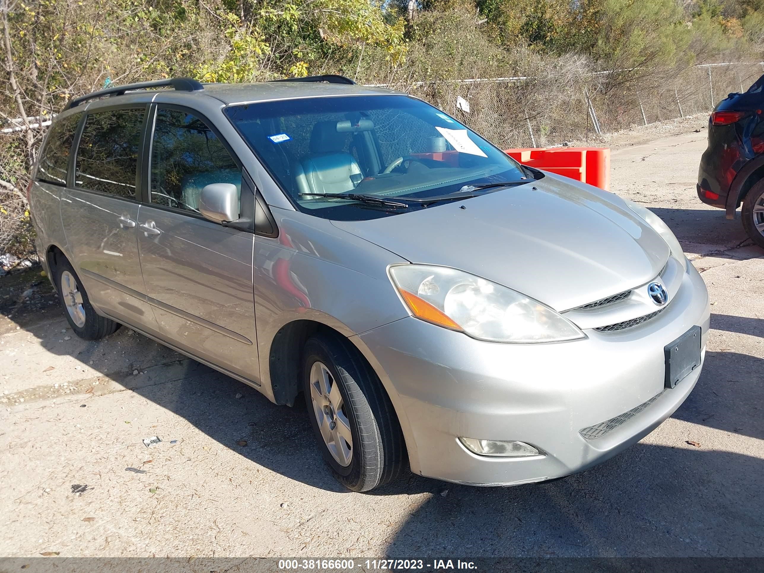 TOYOTA SIENNA 2007 5tdzk22c77s081235