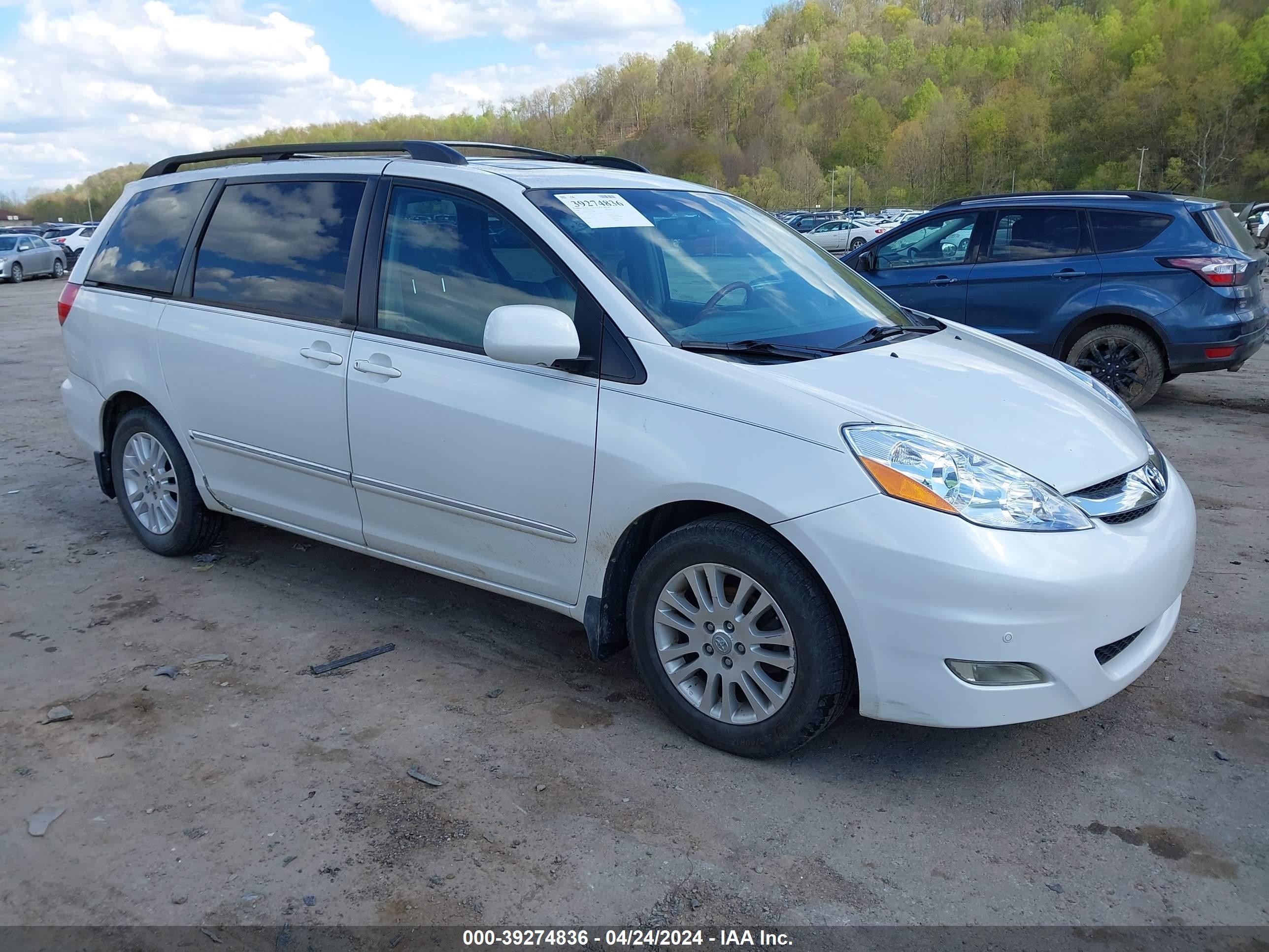 TOYOTA SIENNA 2008 5tdzk22c88s107584