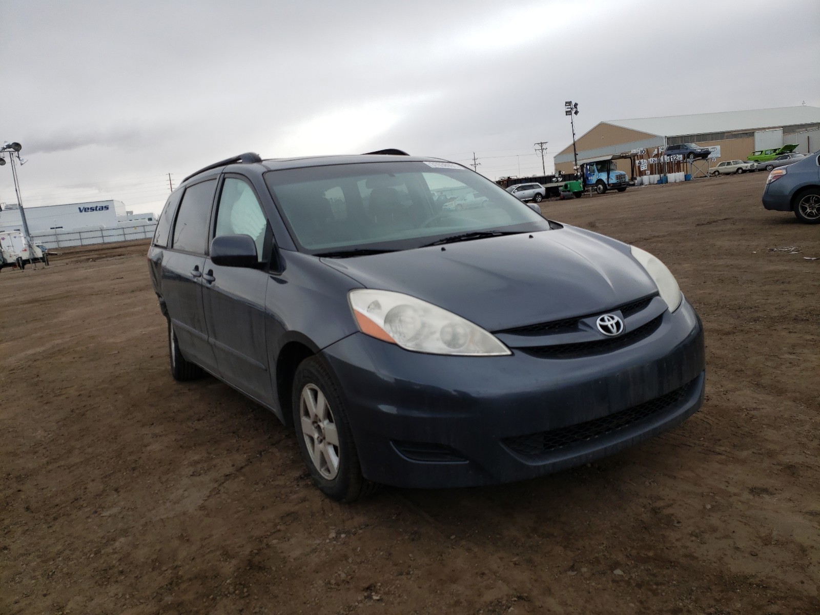 TOYOTA SIENNA XLE 2008 5tdzk22c88s181510