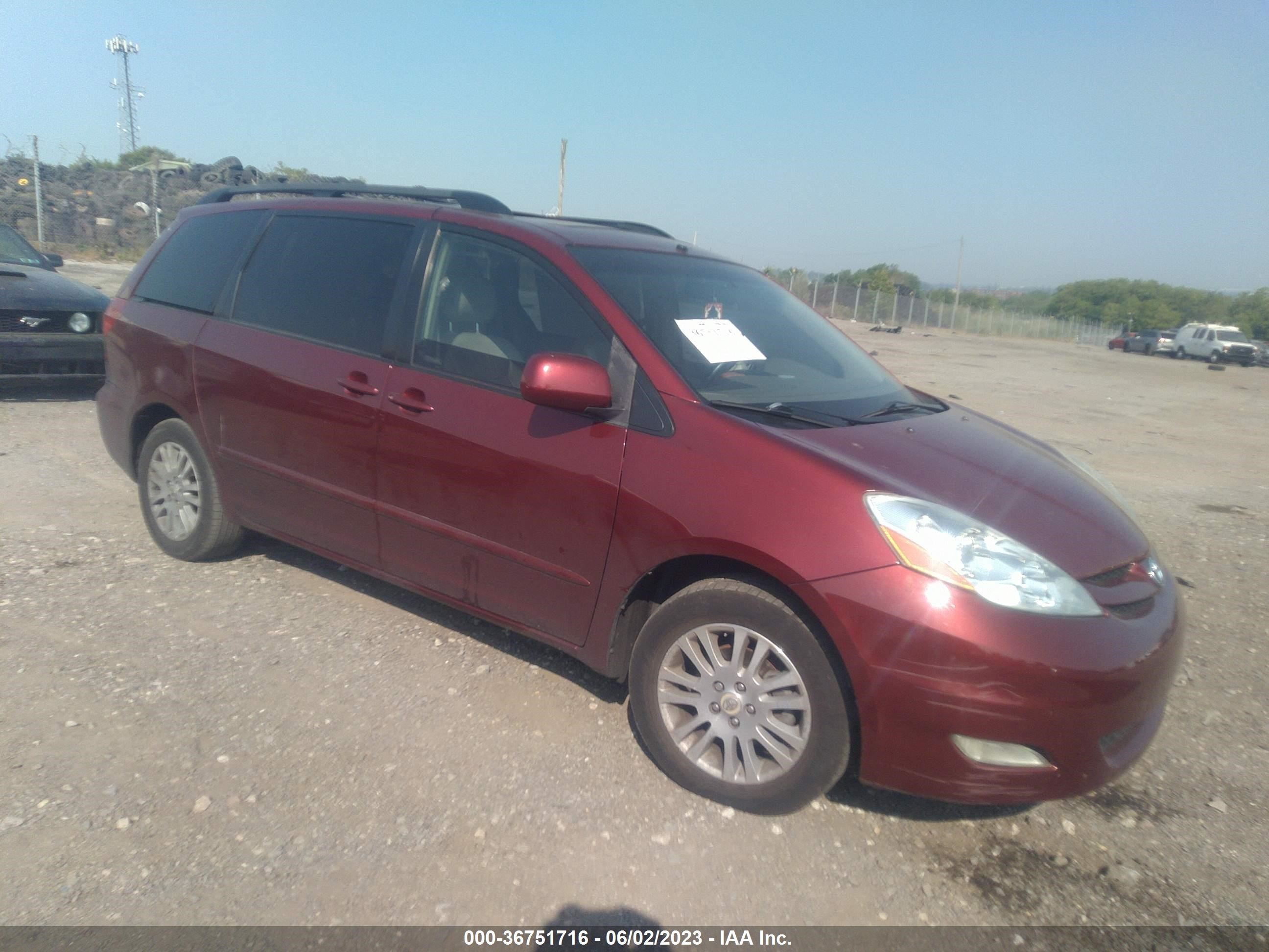 TOYOTA SIENNA 2008 5tdzk22c98s182519