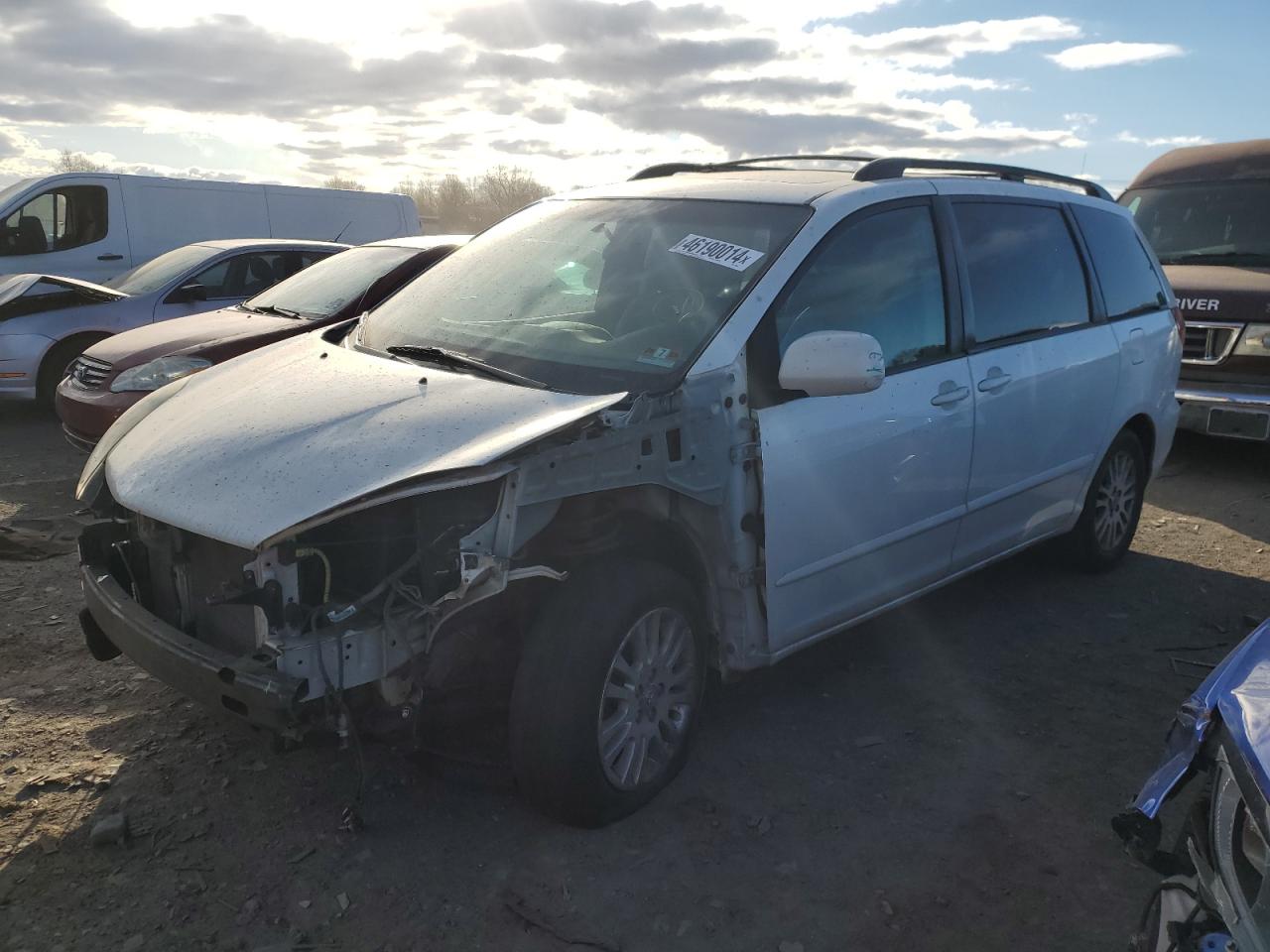 TOYOTA SIENNA 2009 5tdzk22cx9s234676