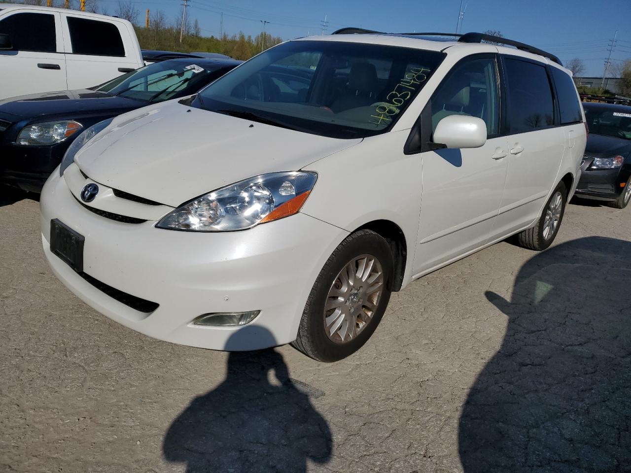 TOYOTA SIENNA 2009 5tdzk22cx9s278970