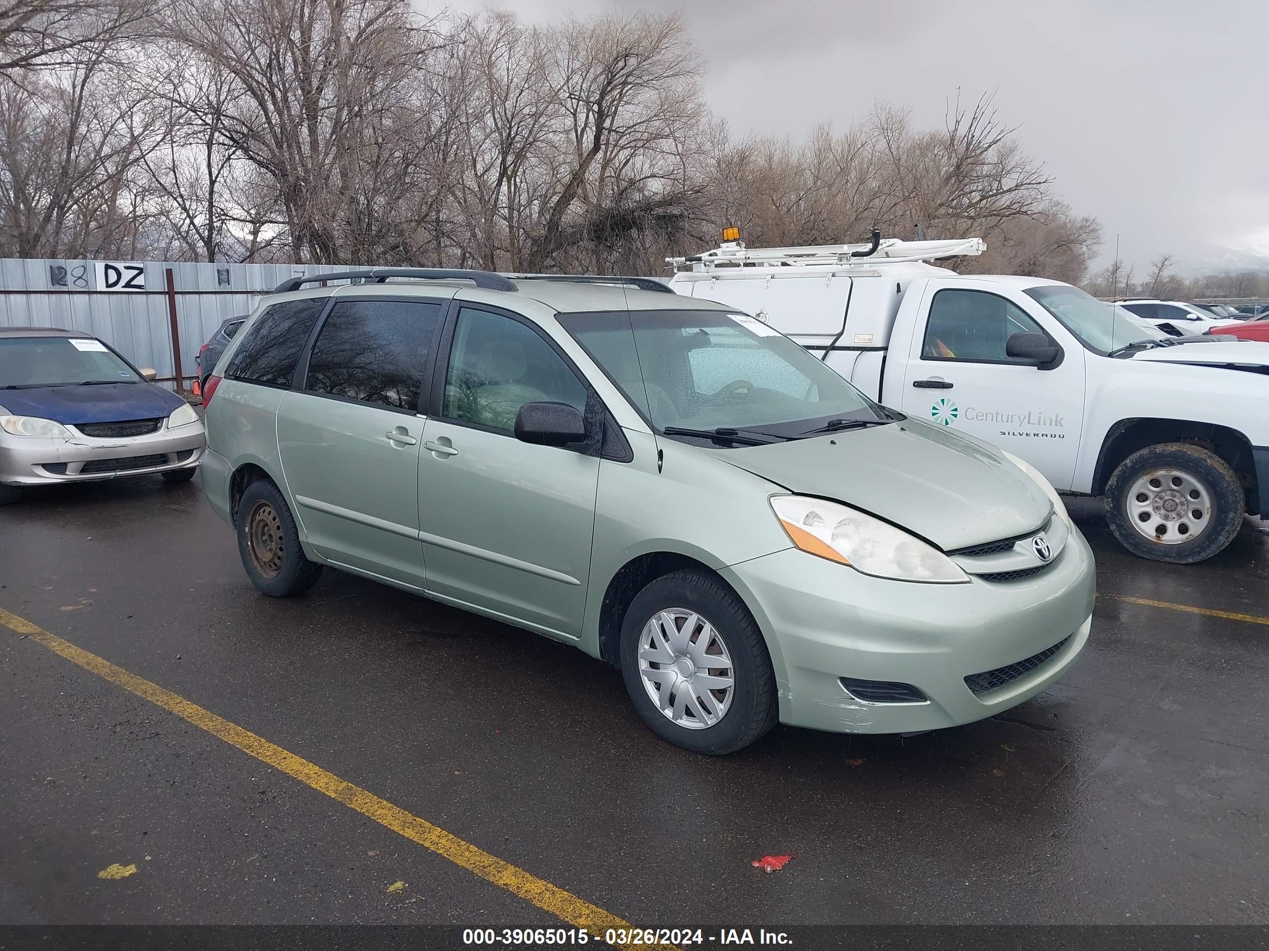 TOYOTA SIENNA 2007 5tdzk23c07s001241