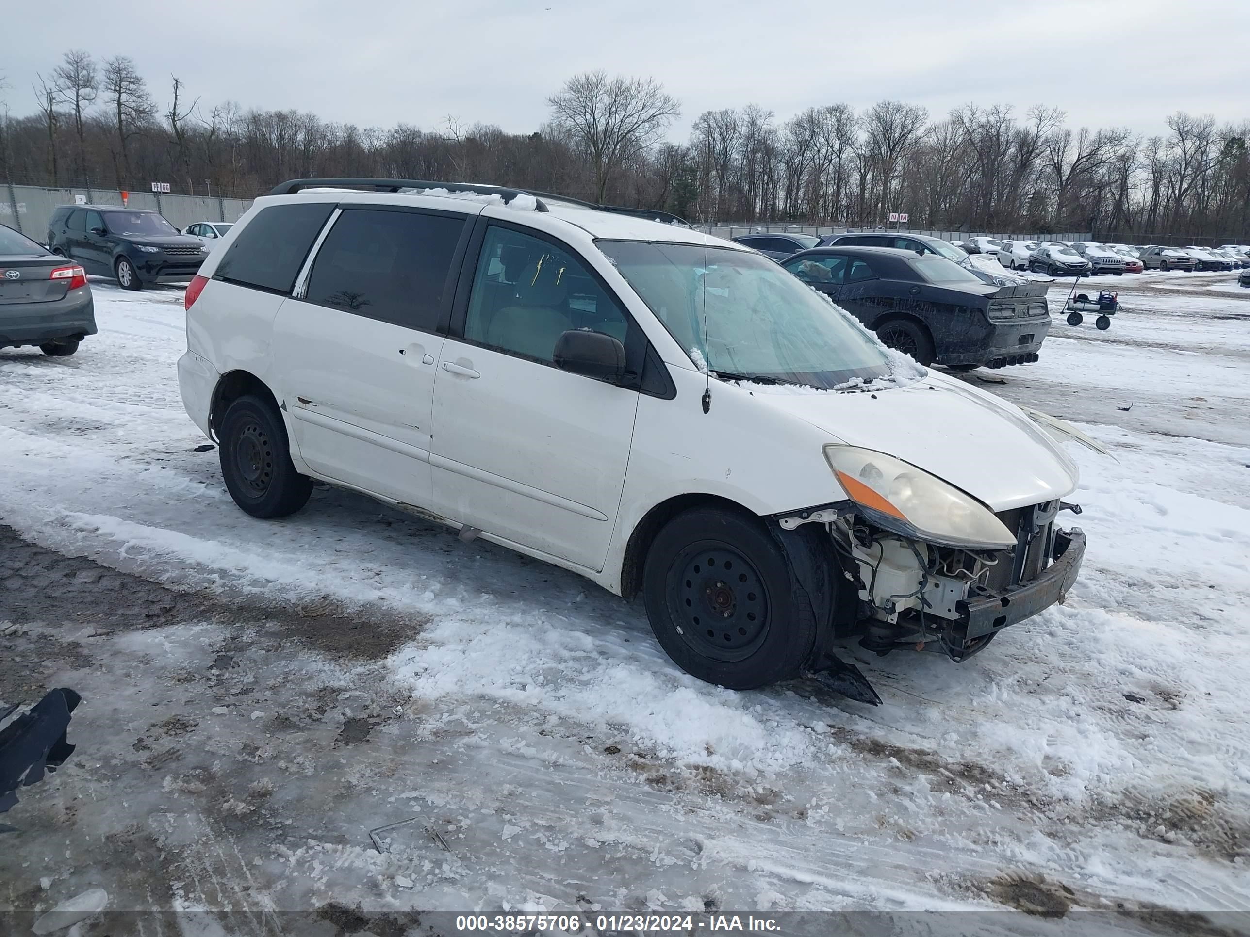 TOYOTA SIENNA 2007 5tdzk23c07s055140