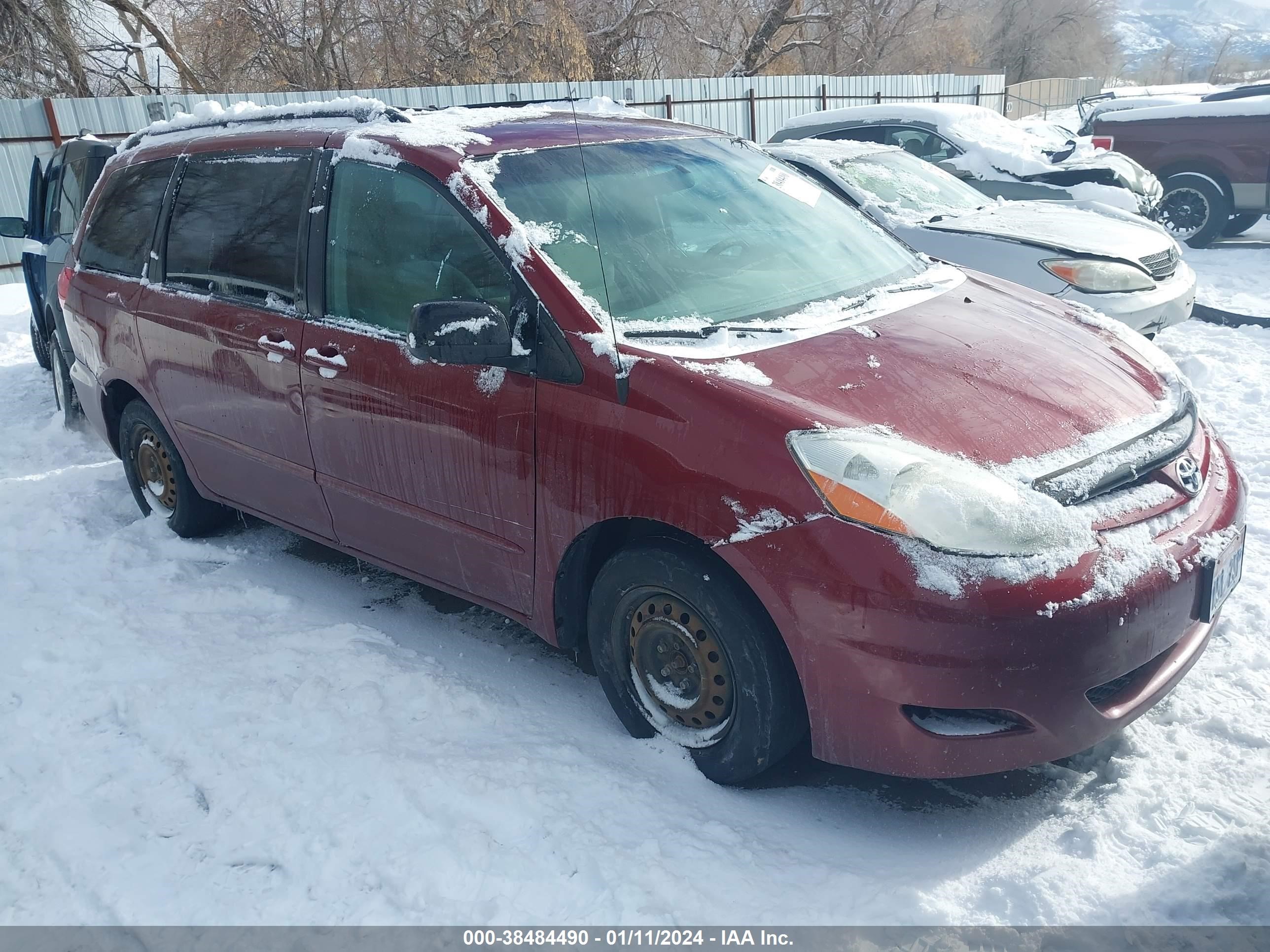 TOYOTA SIENNA 2008 5tdzk23c08s207516