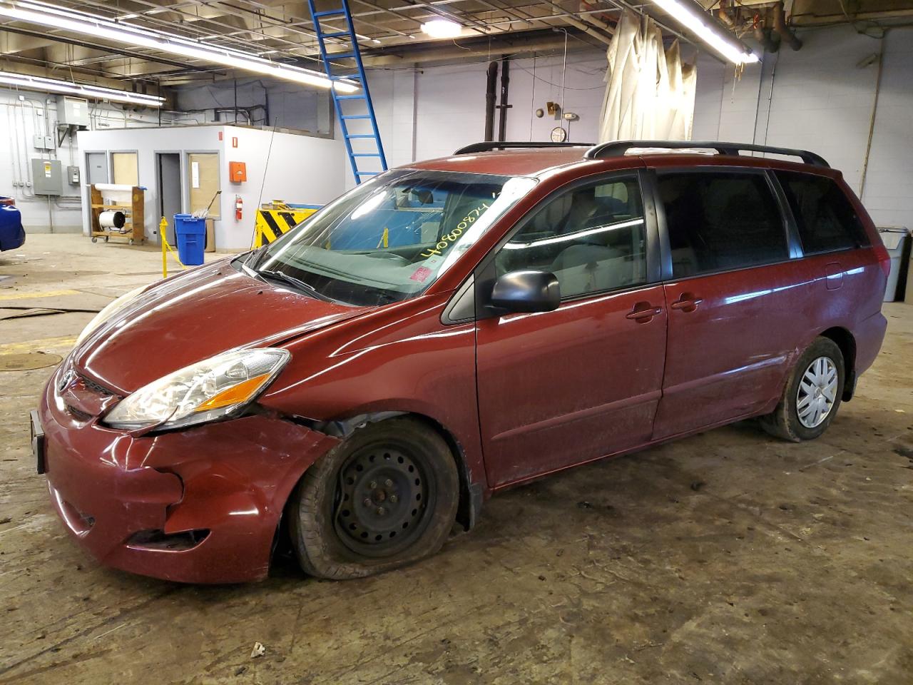 TOYOTA SIENNA 2009 5tdzk23c09s225578