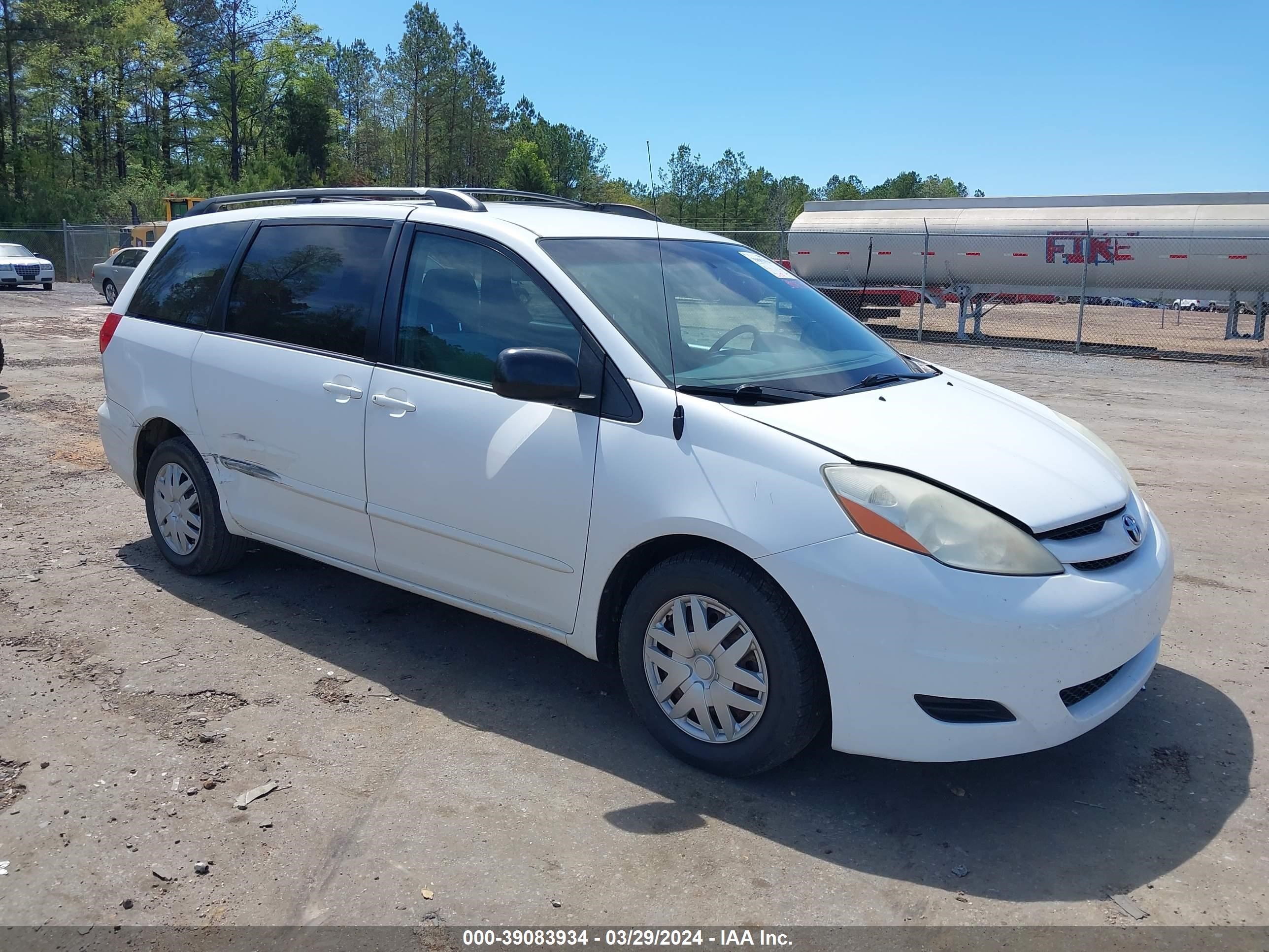 TOYOTA SIENNA 2009 5tdzk23c09s239254